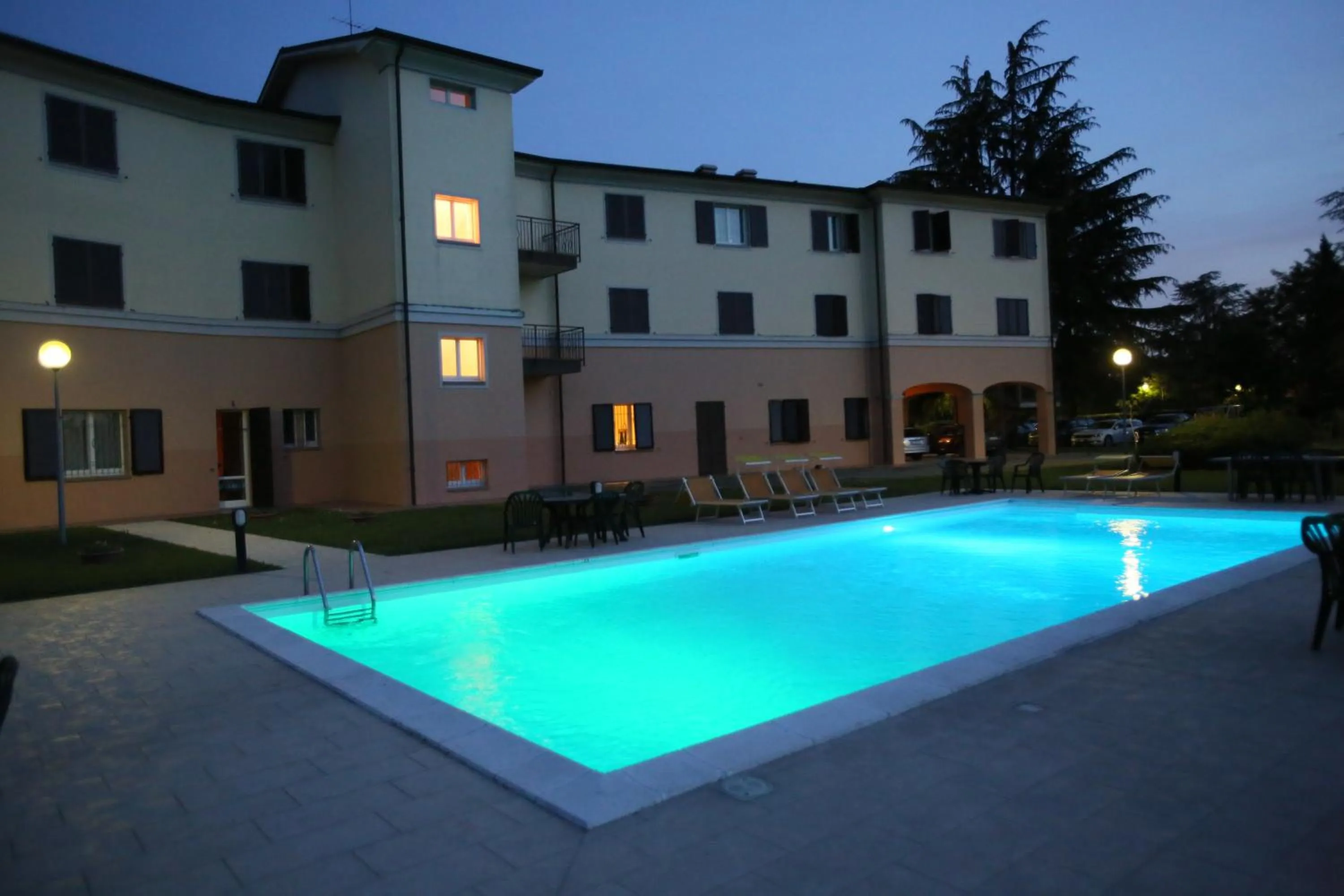 Property building in Hotel Le Ville