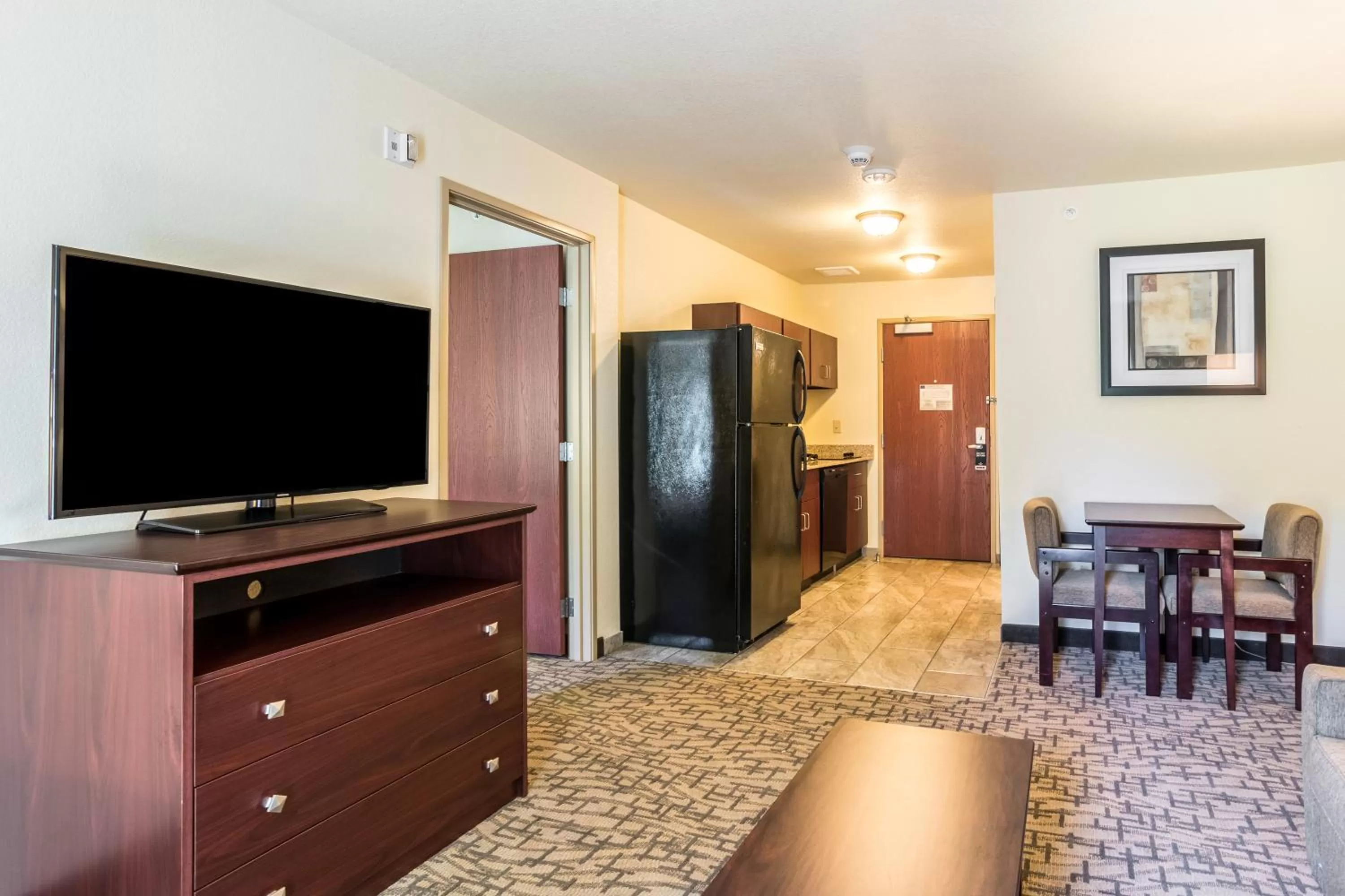 Kitchen or kitchenette in Cobblestone Hotel & Suites - Torrington