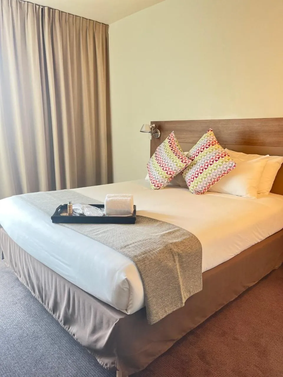 Bed in Campanile PRIME - Paris Saclay