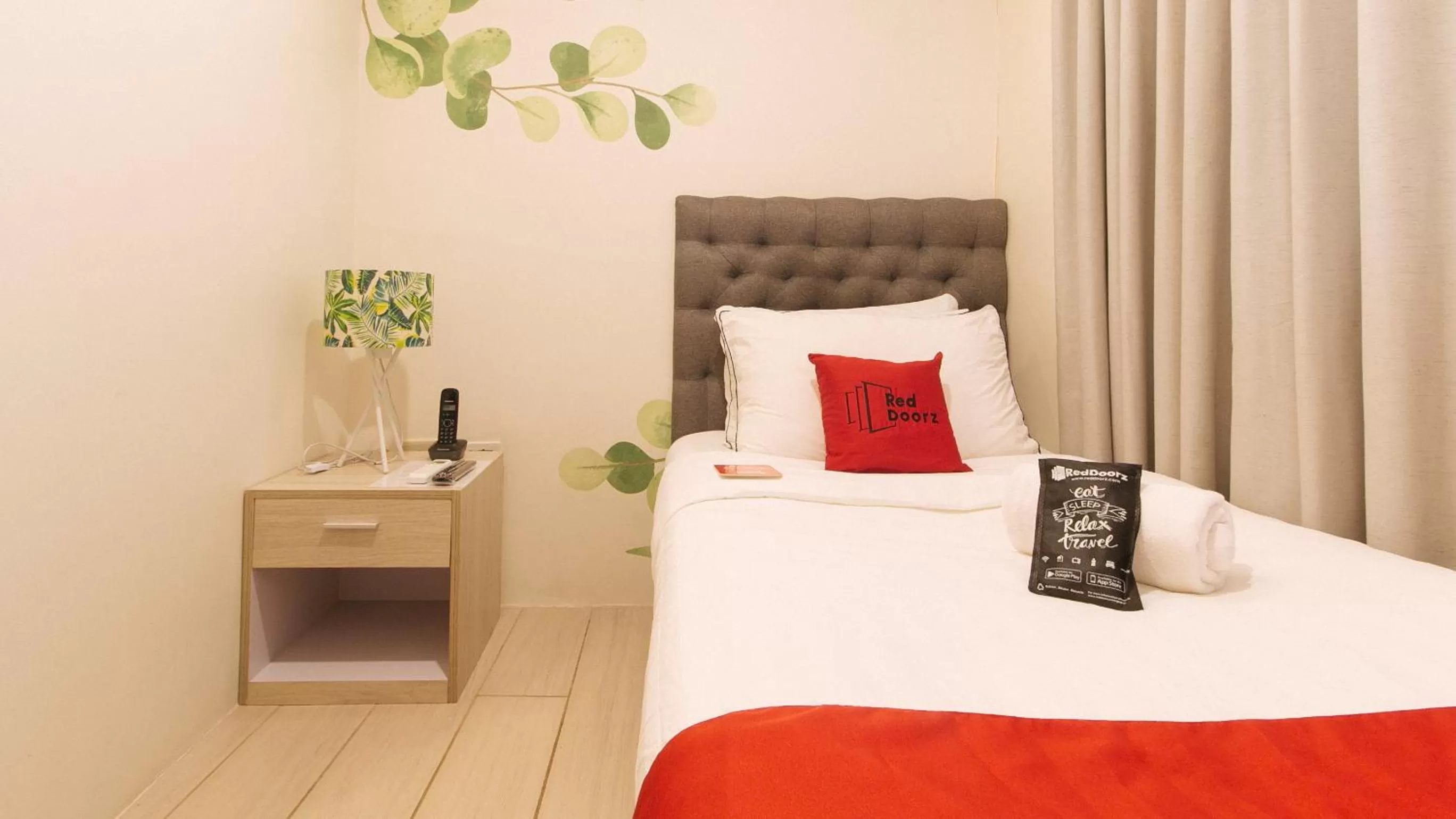 Bed in RedDoorz Plus at La Belle Residences Makati City