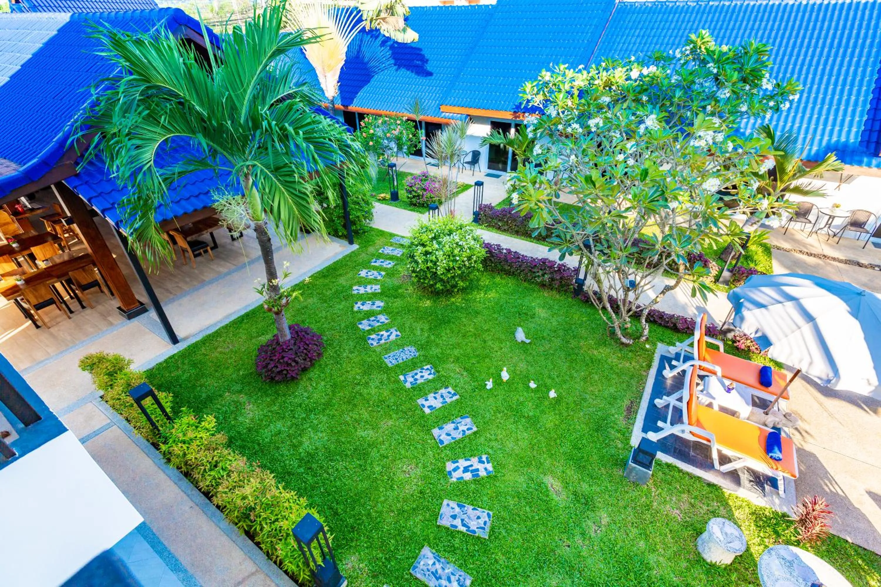 Garden in Phuket Airport Hotel - SHA Extra Plus