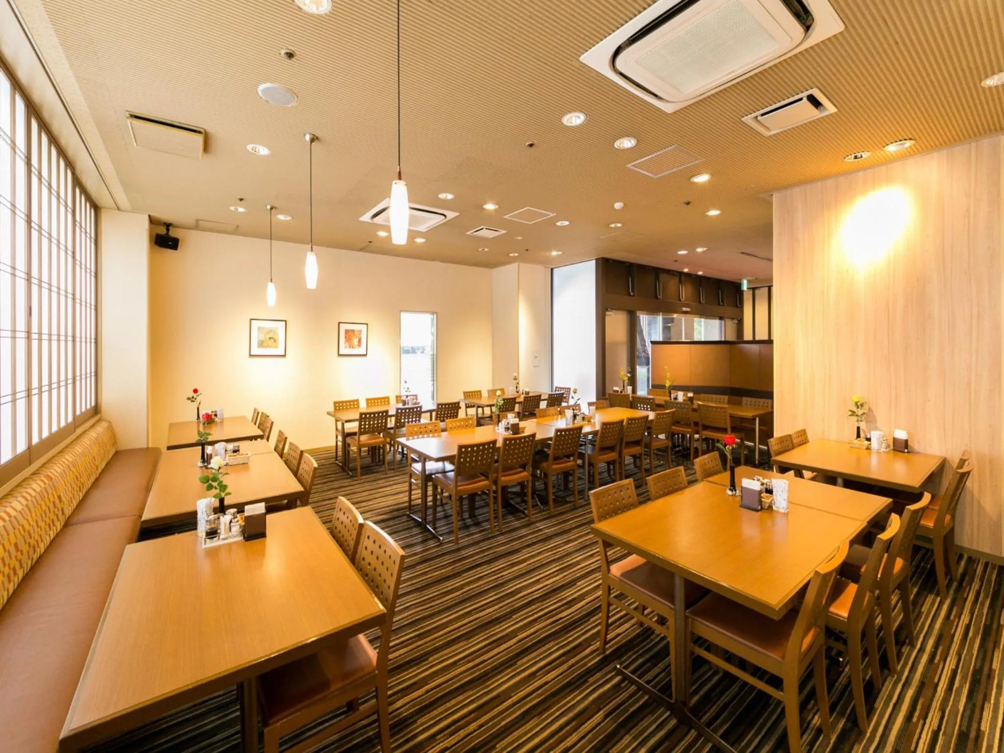 Restaurant/places to eat in Pearl Hotel Ryogoku