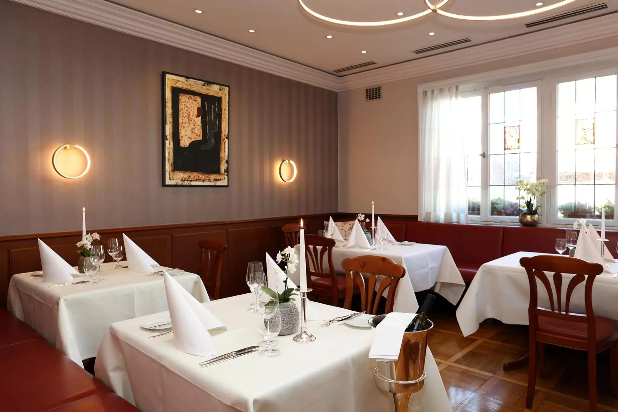 Restaurant/places to eat in Hotel Warteck