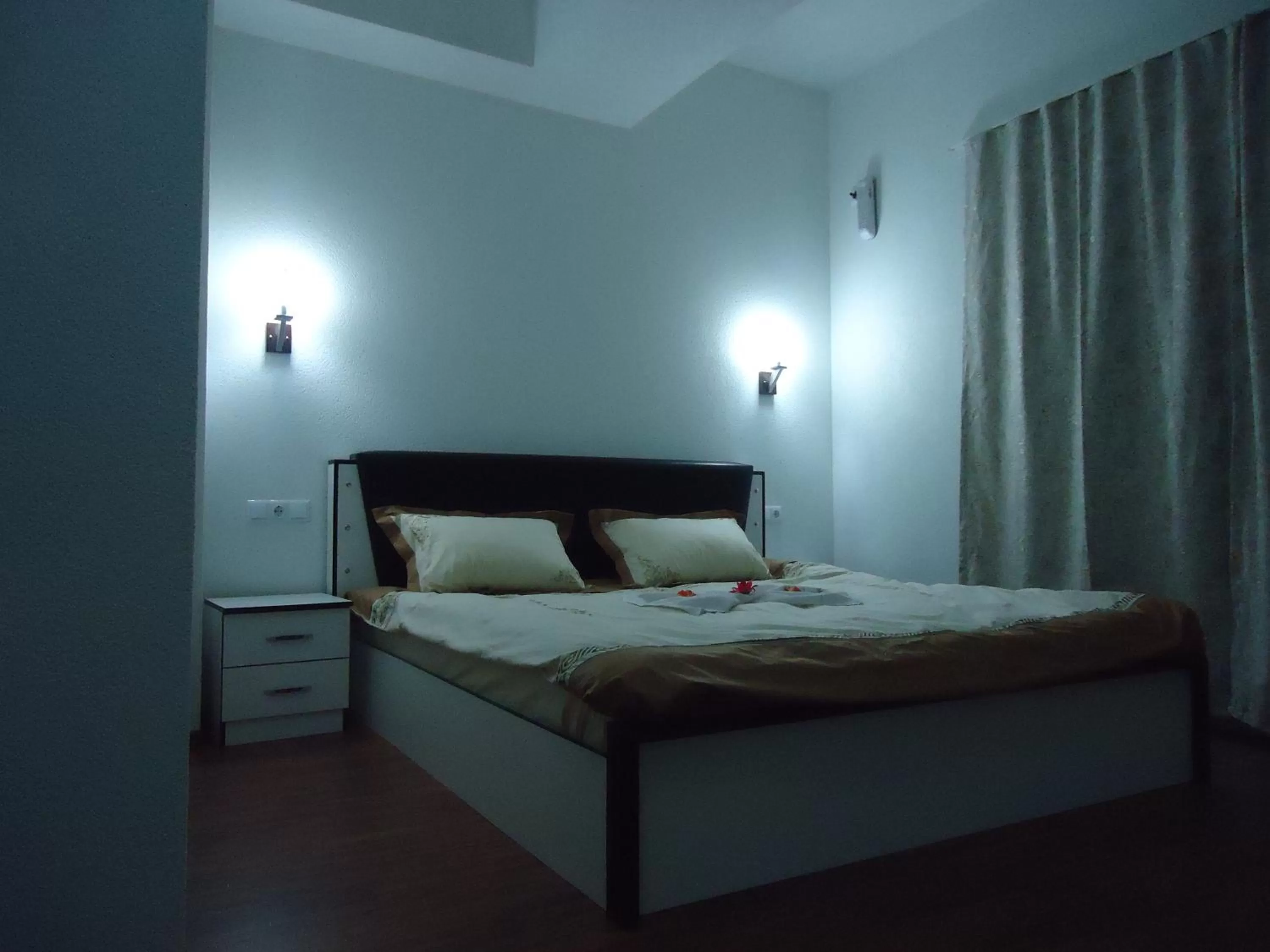 Bed in Hotel Albatros