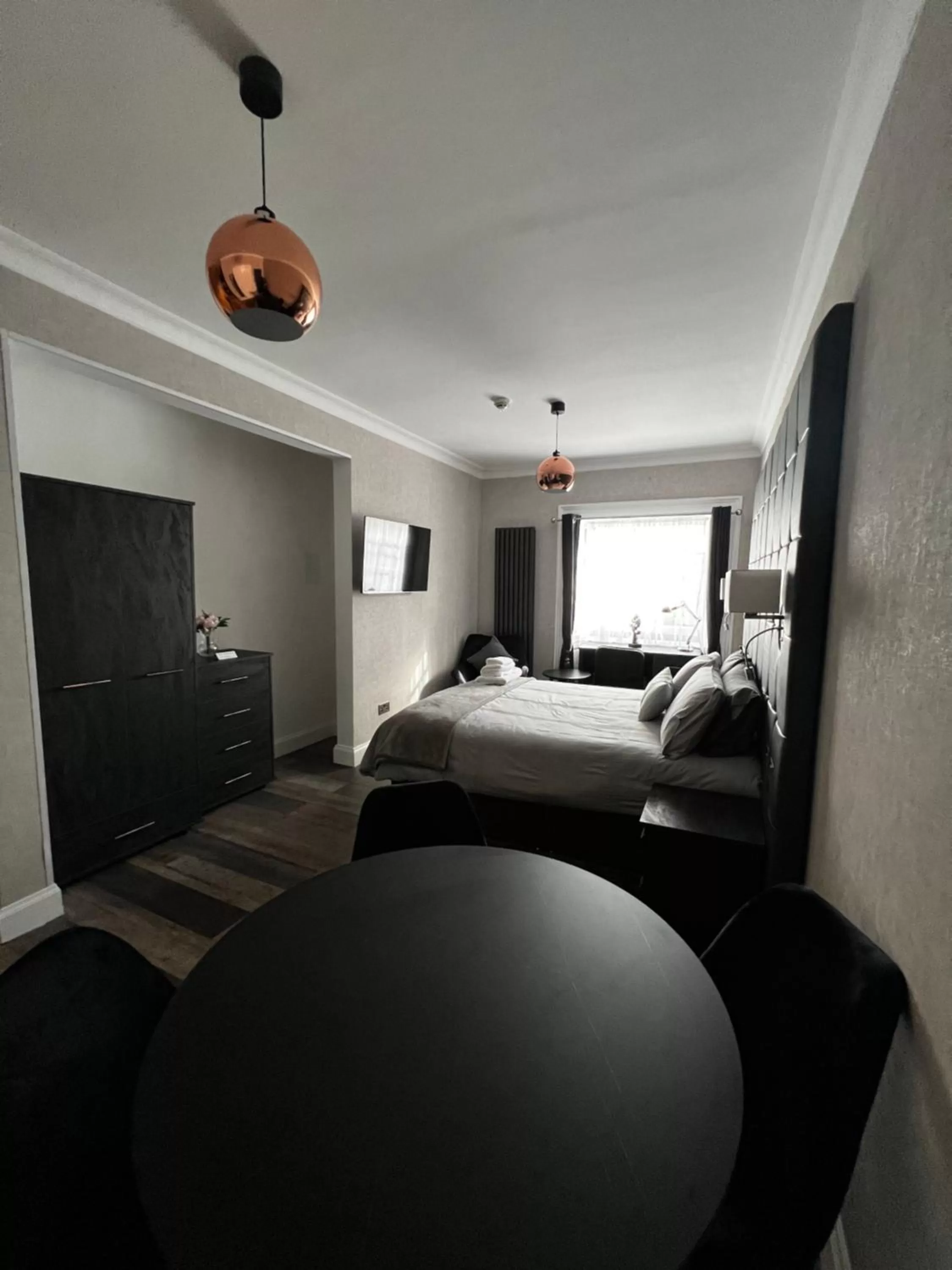 Bed in Amani Apartments - Glasgow City Centre