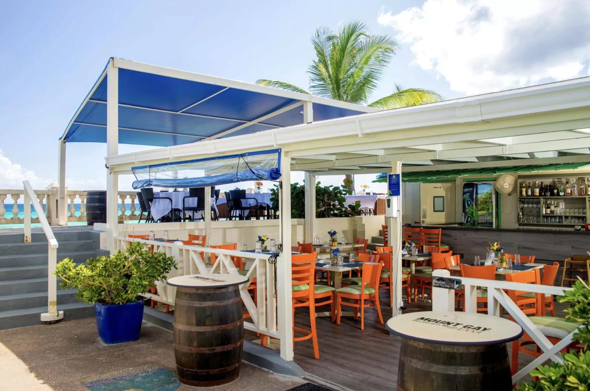 Restaurant/places to eat in Dover Beach Hotel