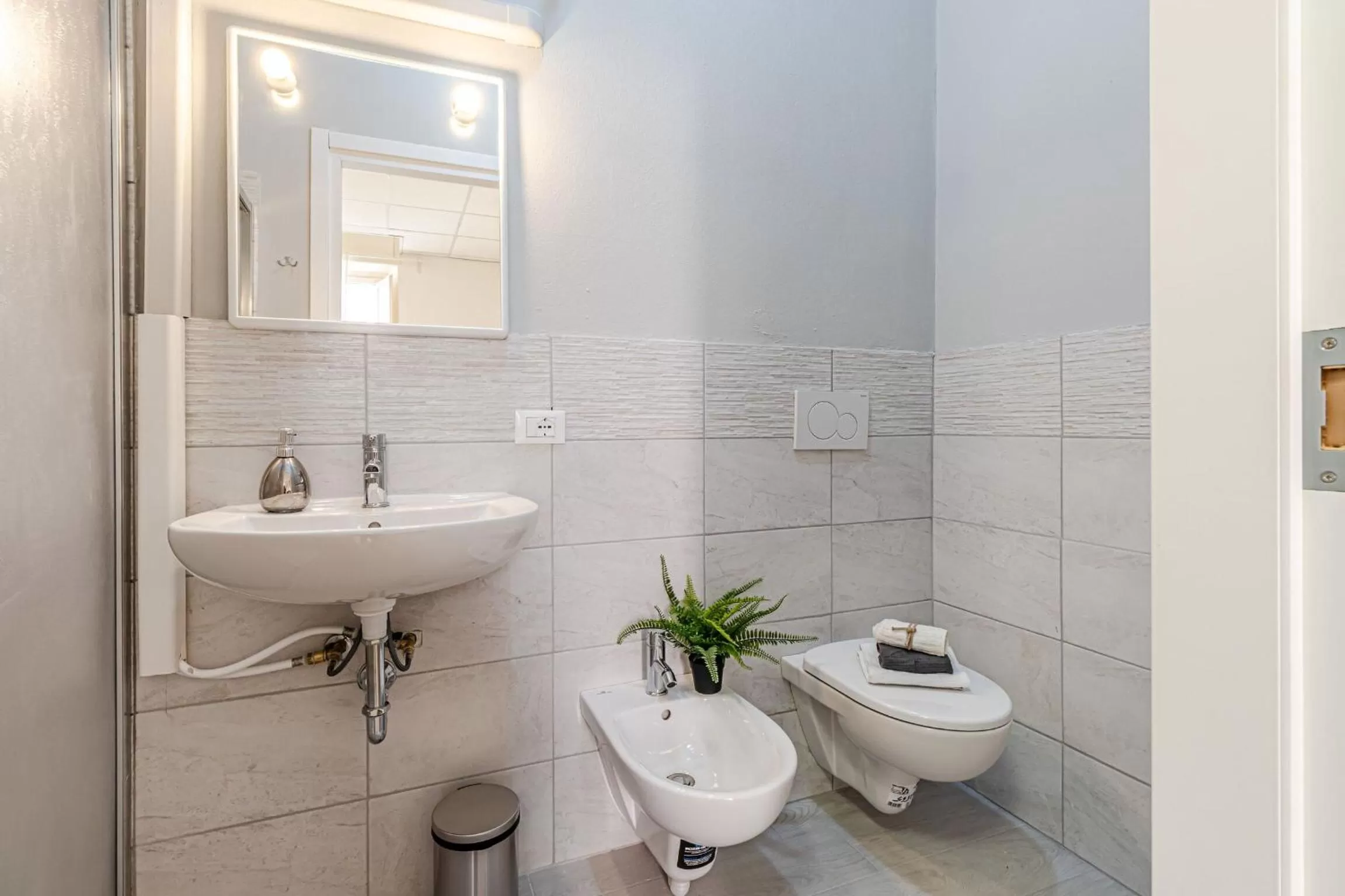 Shower in Game Rooms Experience