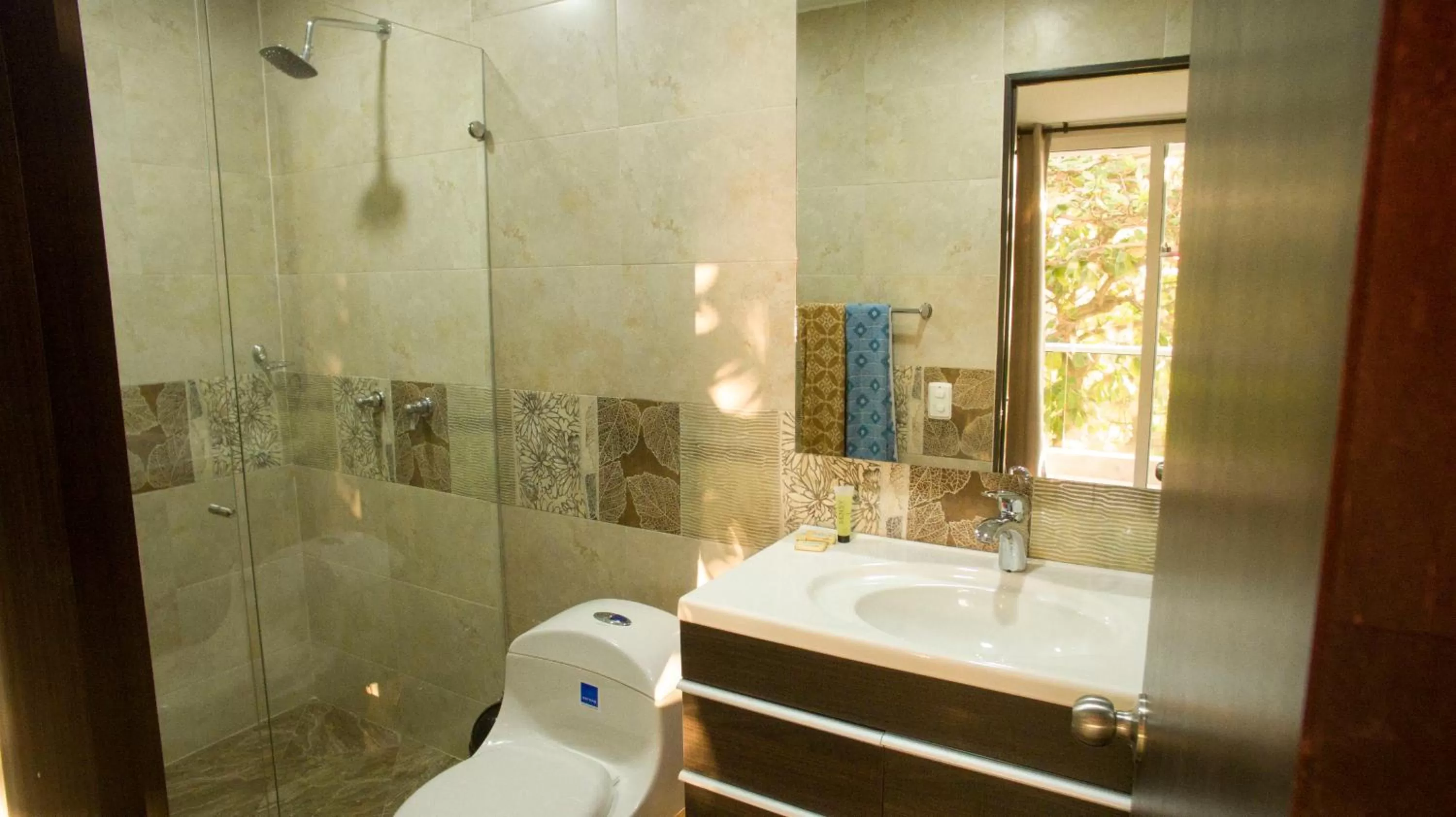 Bathroom in Hollywood Beach Suite