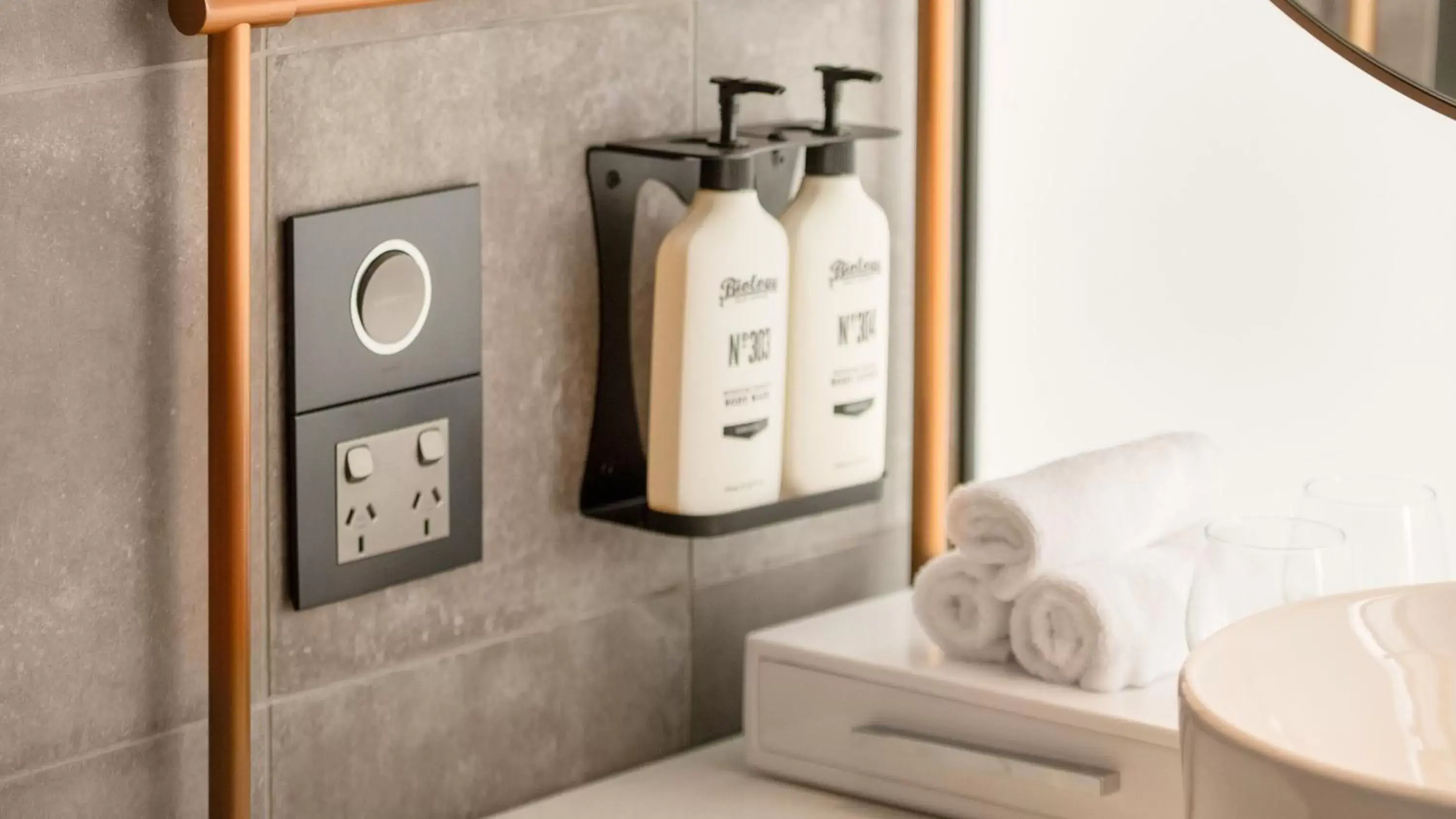 Standard Twin Room in Hotel Indigo Adelaide Markets by IHG Standard Twin Room in Hotel Indigo Adelaide Markets by IHG