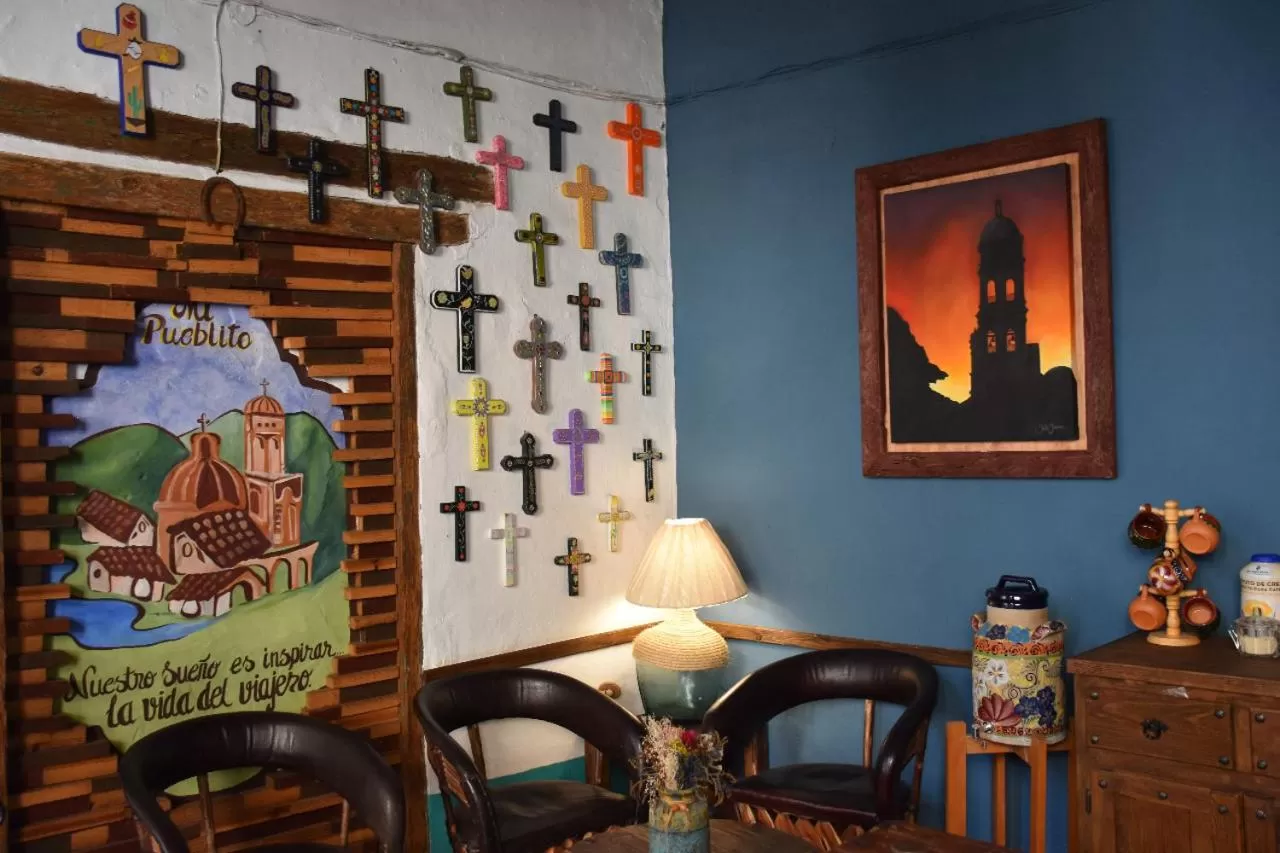 Seating area in Hotel Mi Pueblito Tapalpa