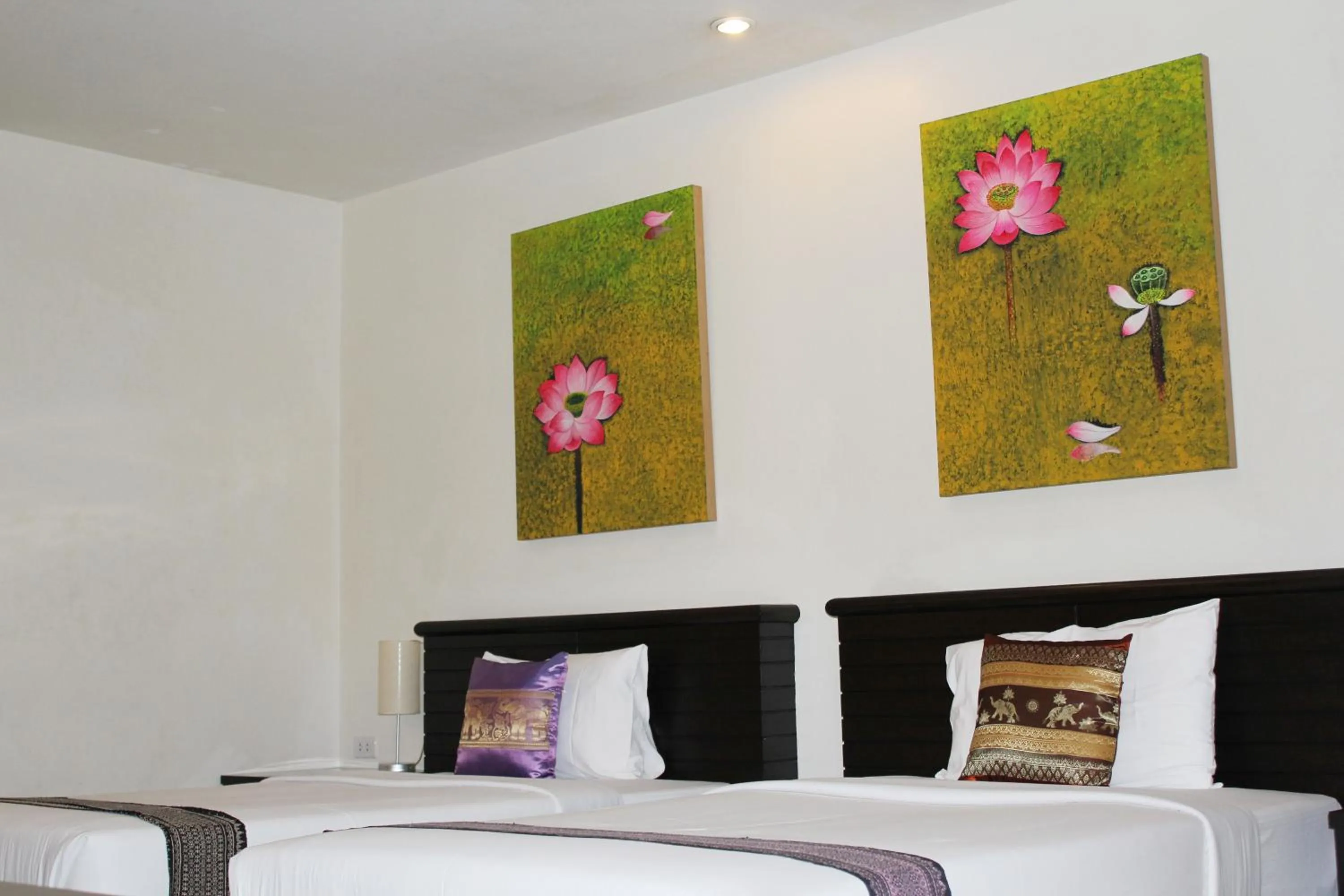 Bed in Lub Sbuy Hostel