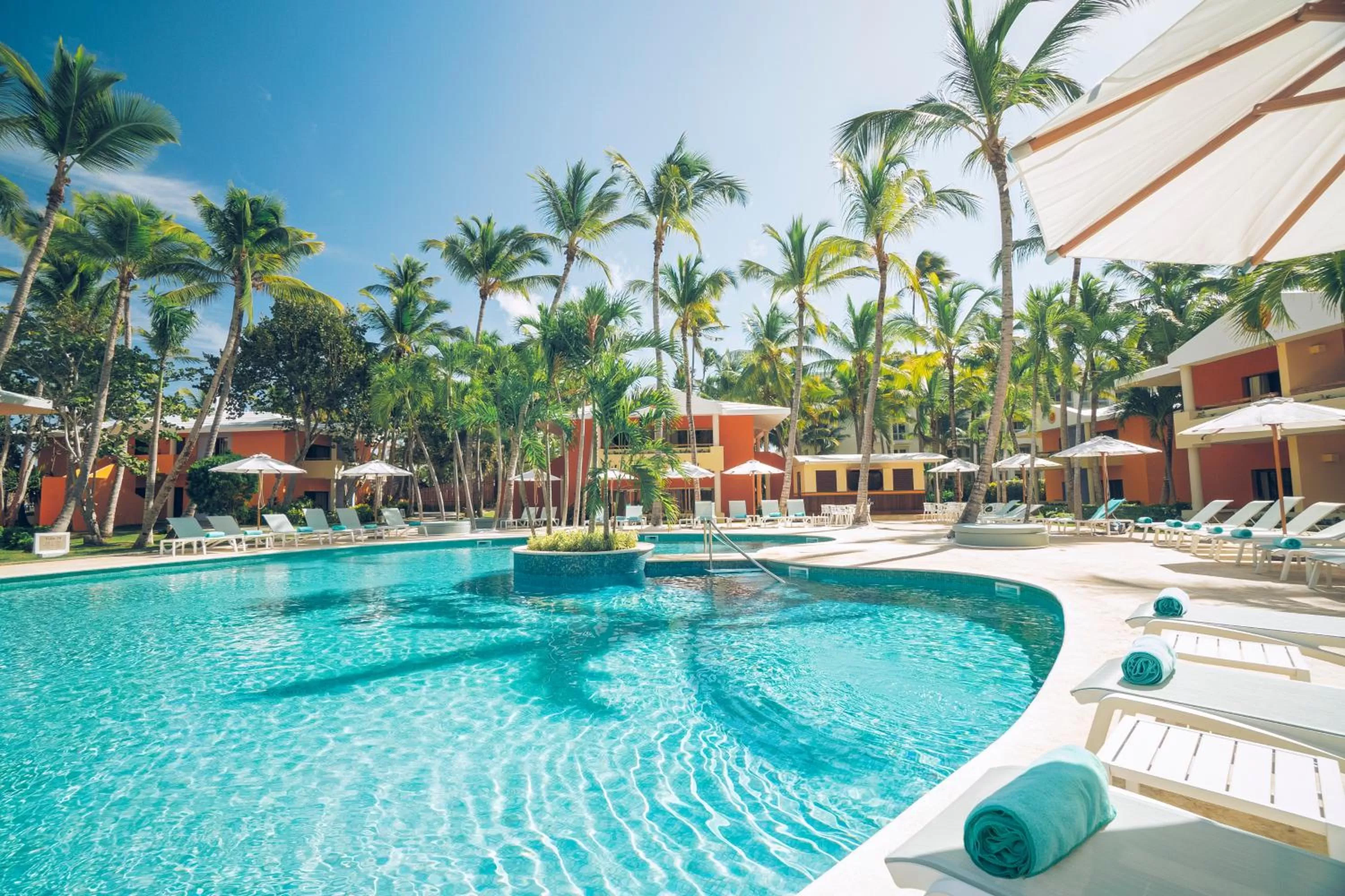 Swimming pool in Iberostar Selection Bavaro Suites - All Inclusive