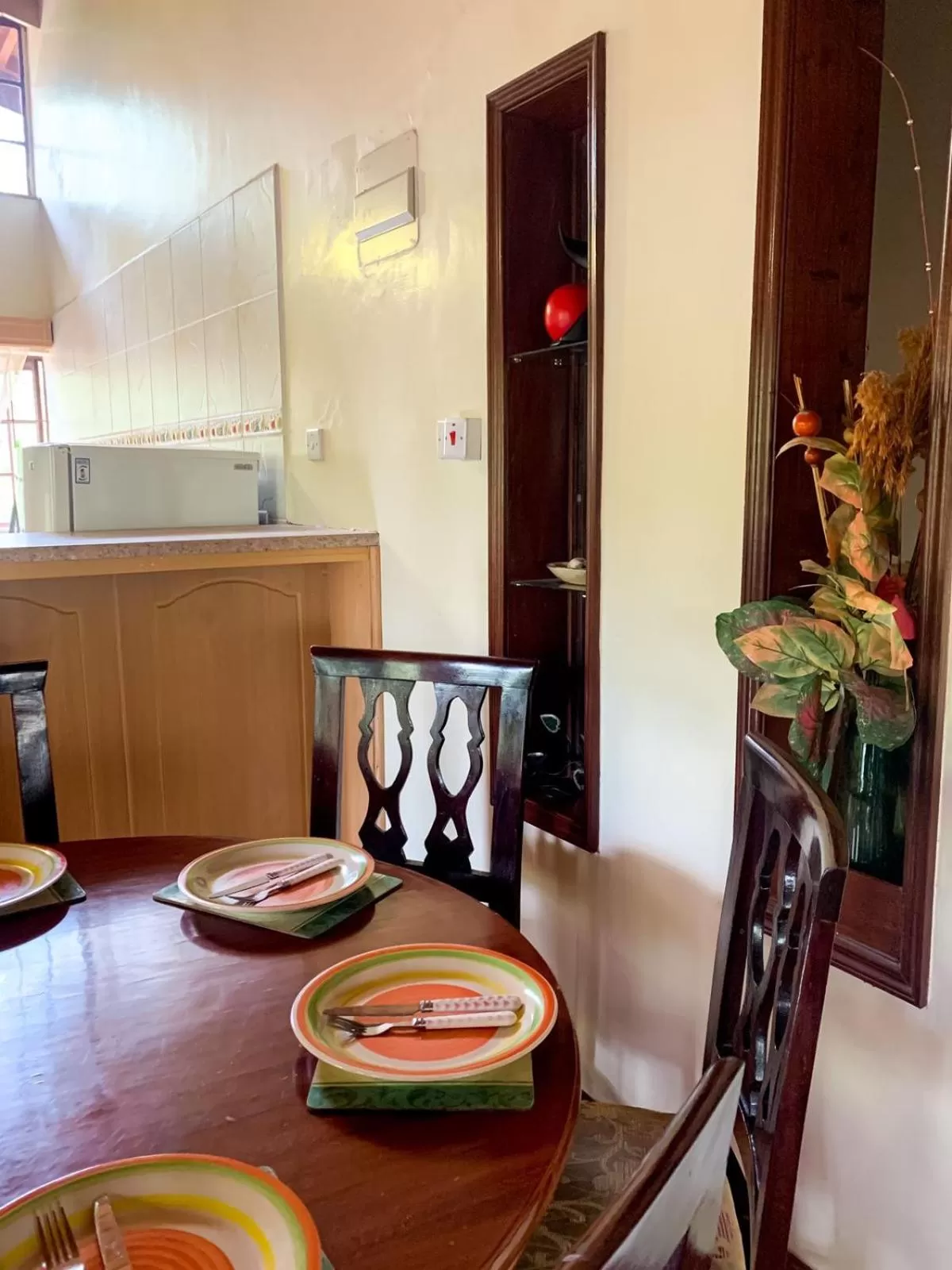 Dining area in Oilepo Cottage