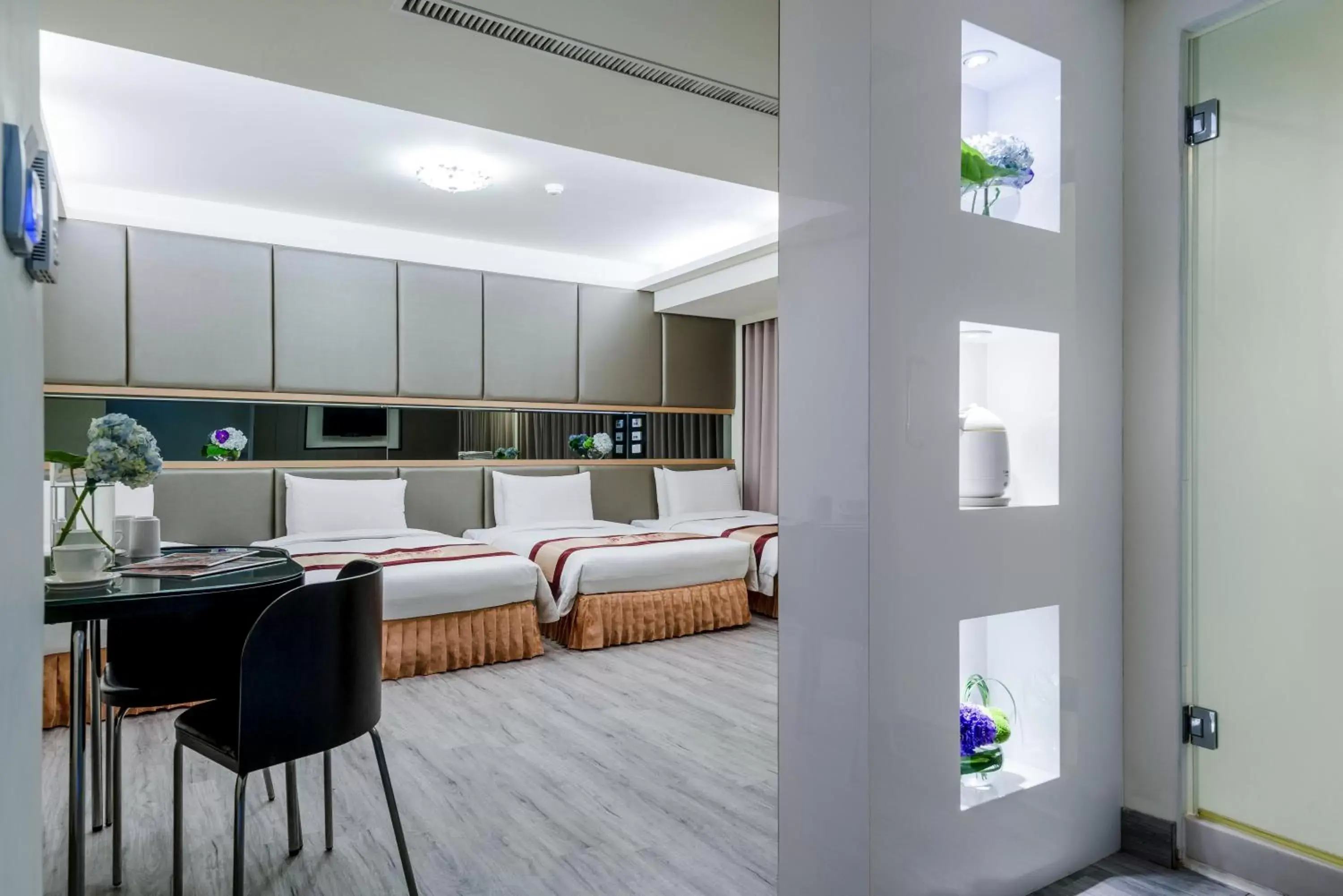 Quadruple Room in Harmonious Hotel Quadruple Room in Harmonious Hotel