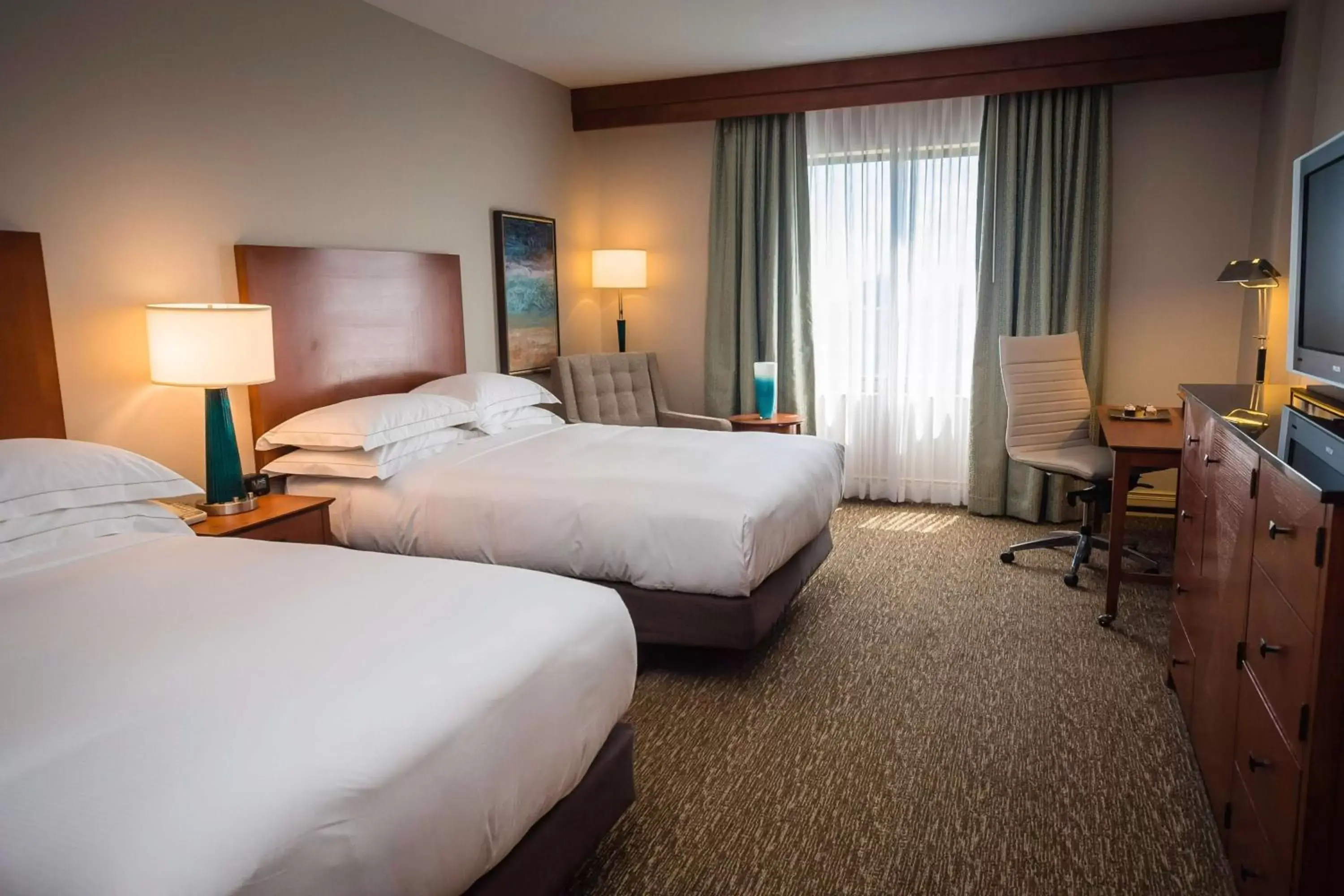Double Room with Two Double Beds - Hearing Accessible/Disability Access in Hilton St. Petersburg Carillon Park Double Room with Two Double Beds - Hearing Accessible/Disability Access in Hilton St. Petersburg Carillon Park