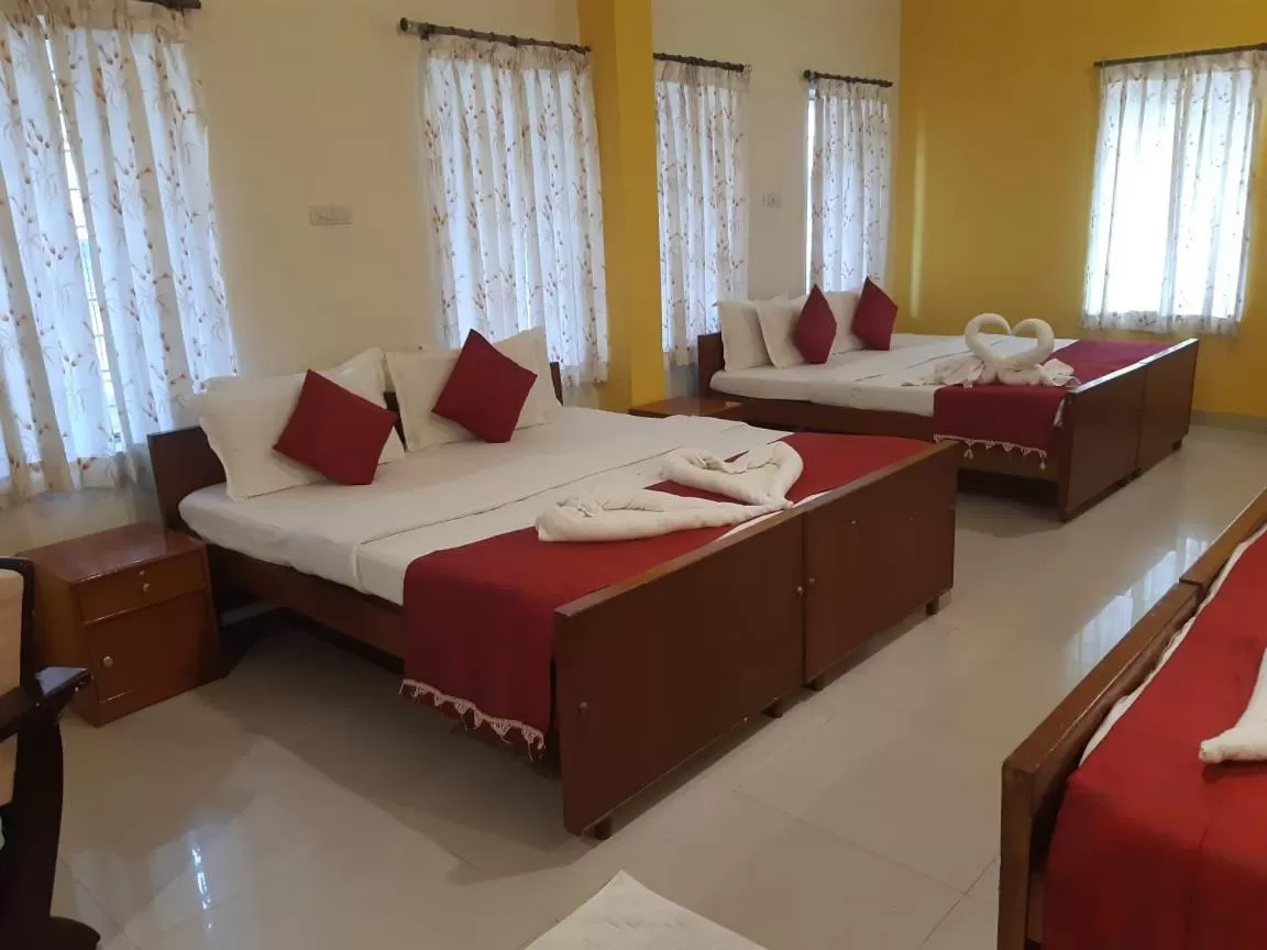 KSTDC Hotel Mayura Velapuri Belur