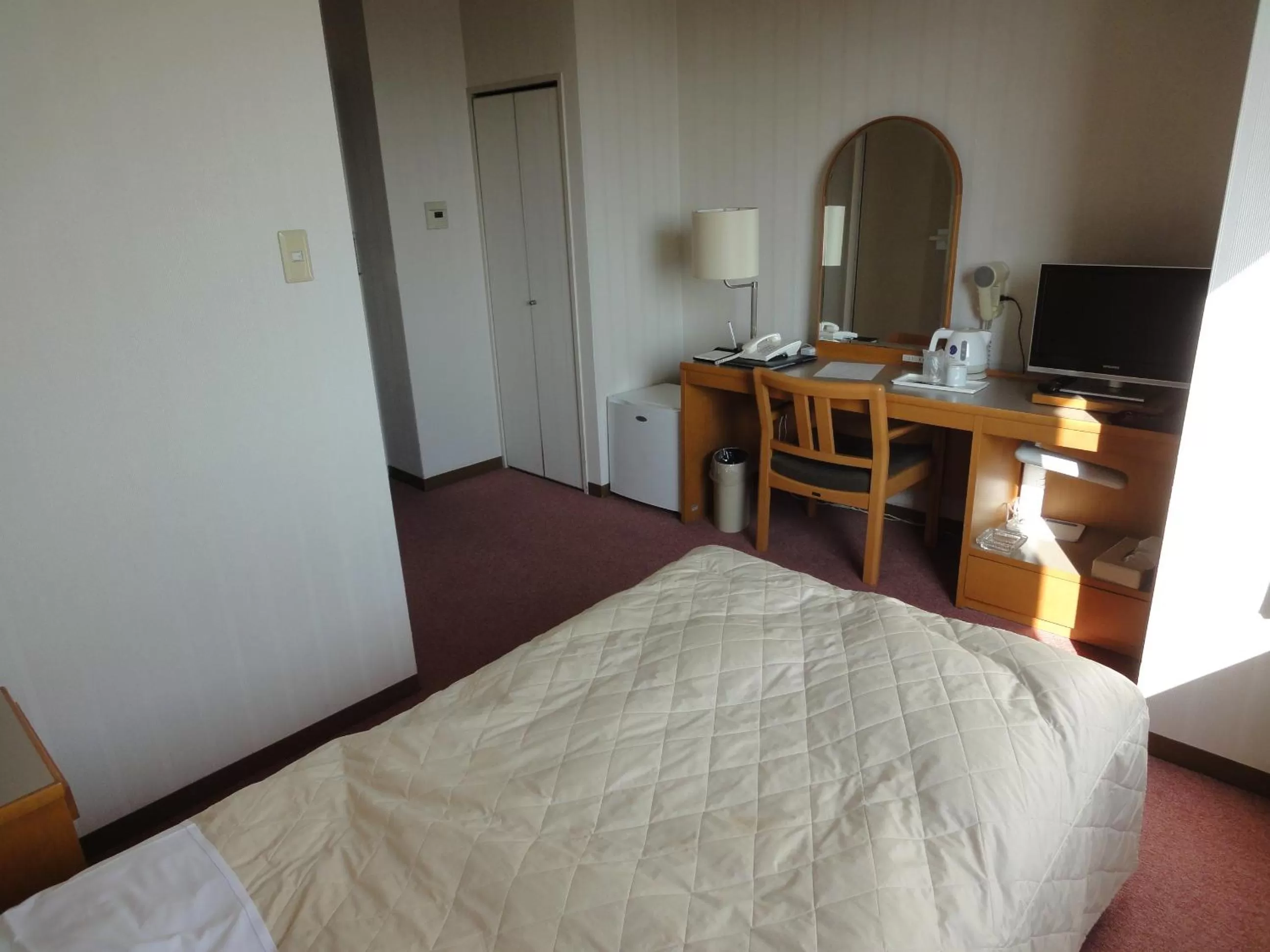 Photo of the whole room, Bed in Hiroshima International Youth House JMS Aster Plaza
