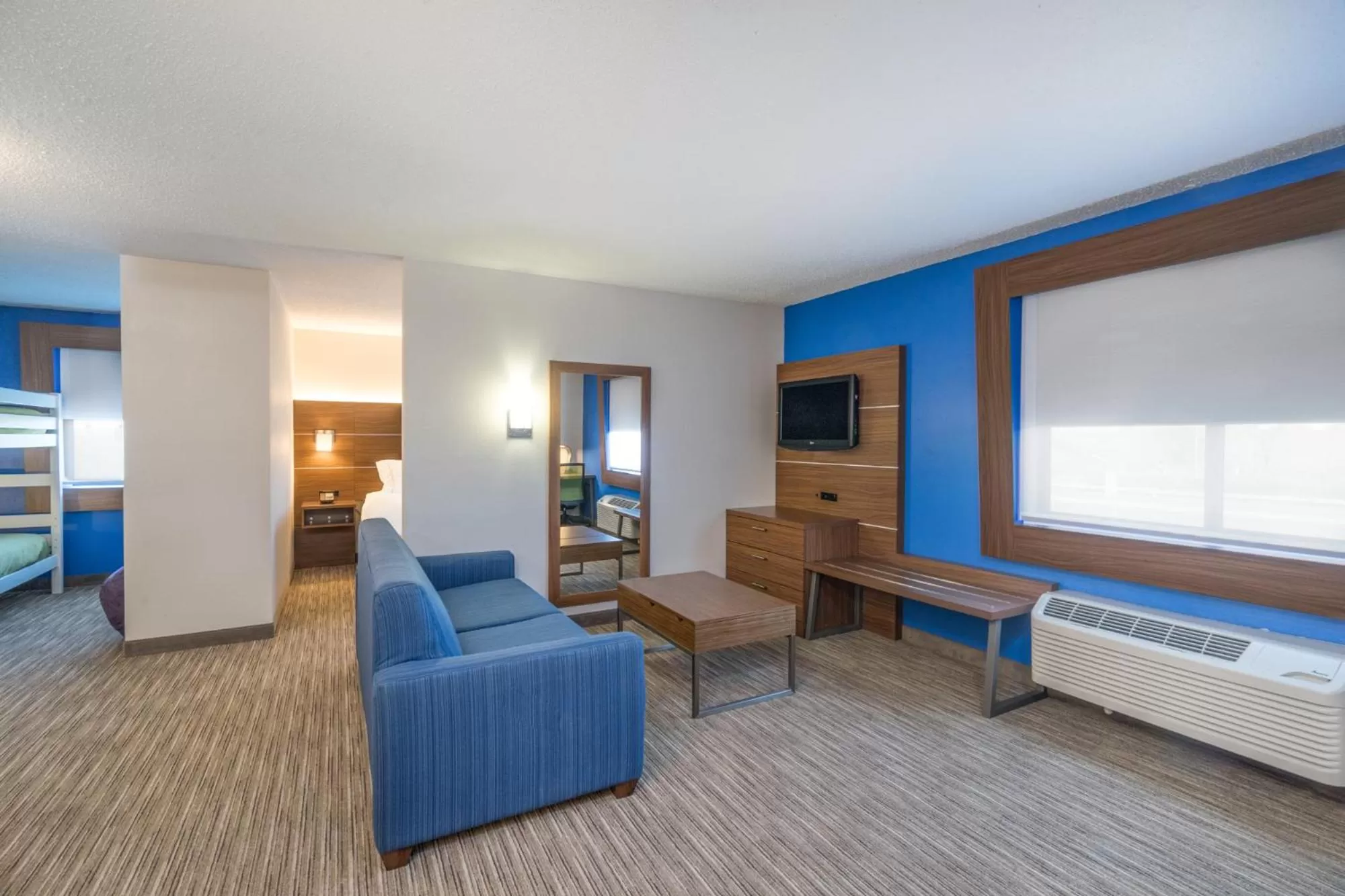 Holiday Inn Express Hotel Howe / Sturgis by IHG