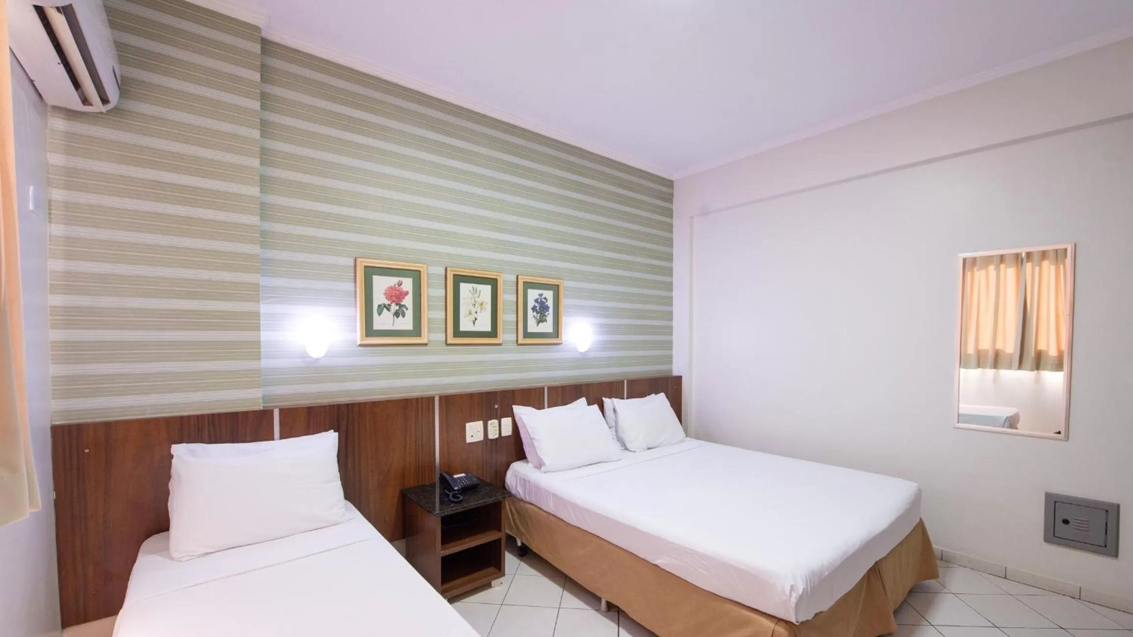 Bedroom, Bed in Araucaria Hotel Business - Maringá