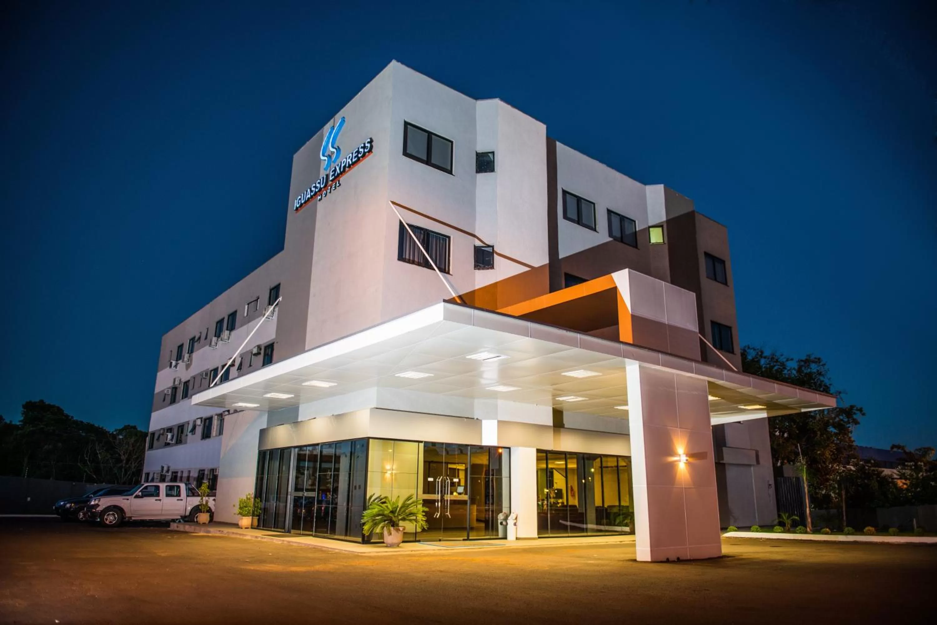 Property building in Iguassu Express Hotel