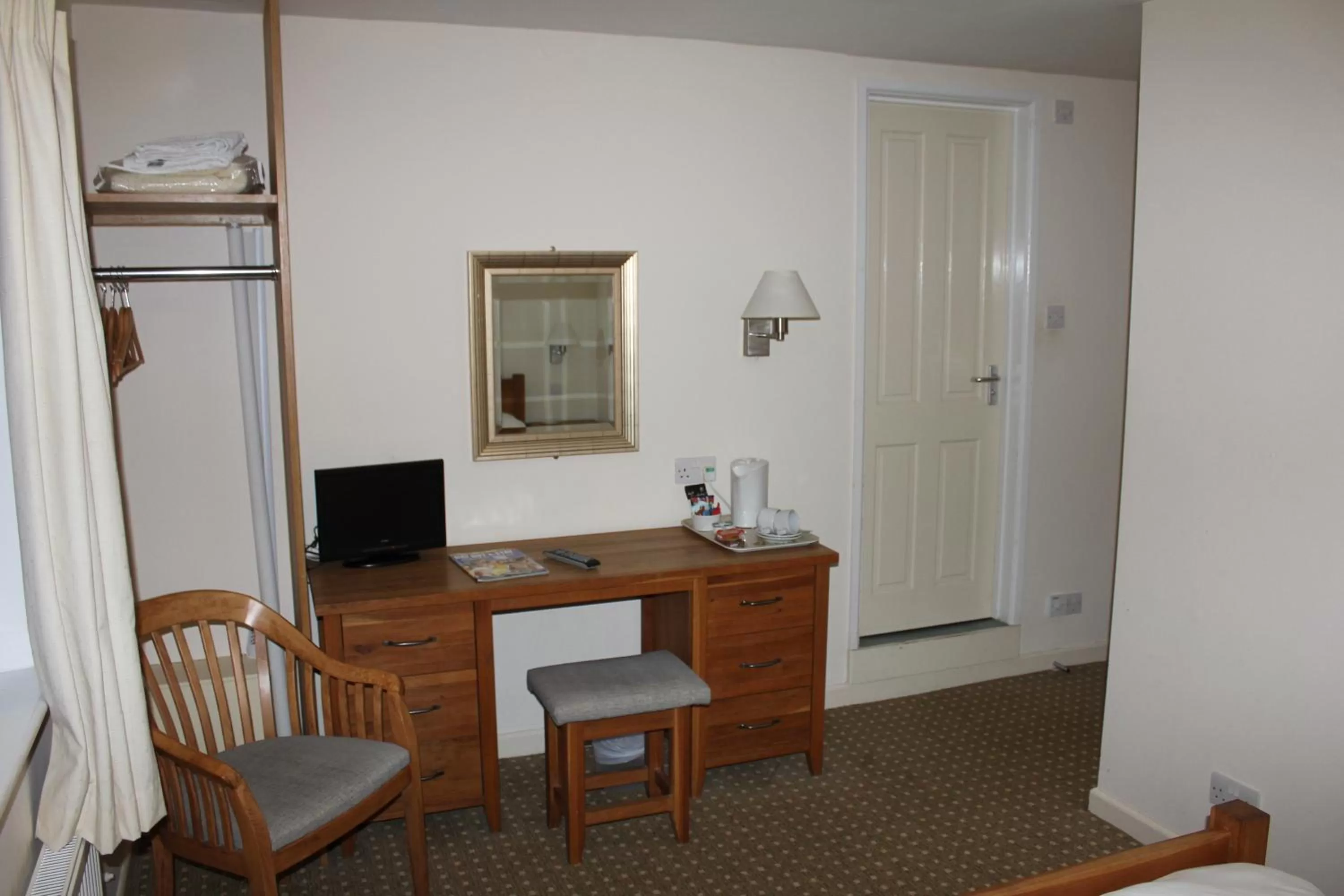 TV and multimedia in The Haymaker Inn