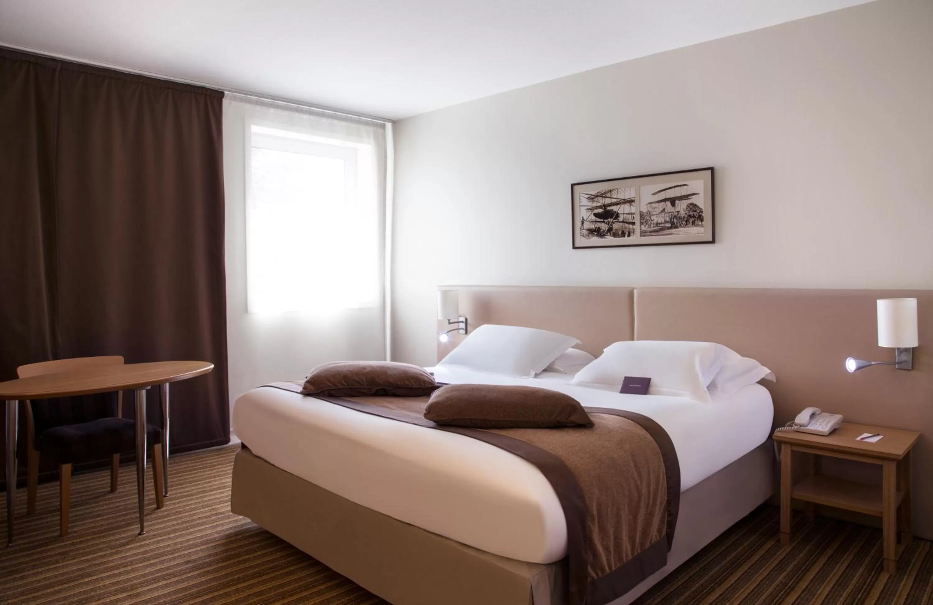 Bedroom, Bed in Mercure Paris Roissy CDG