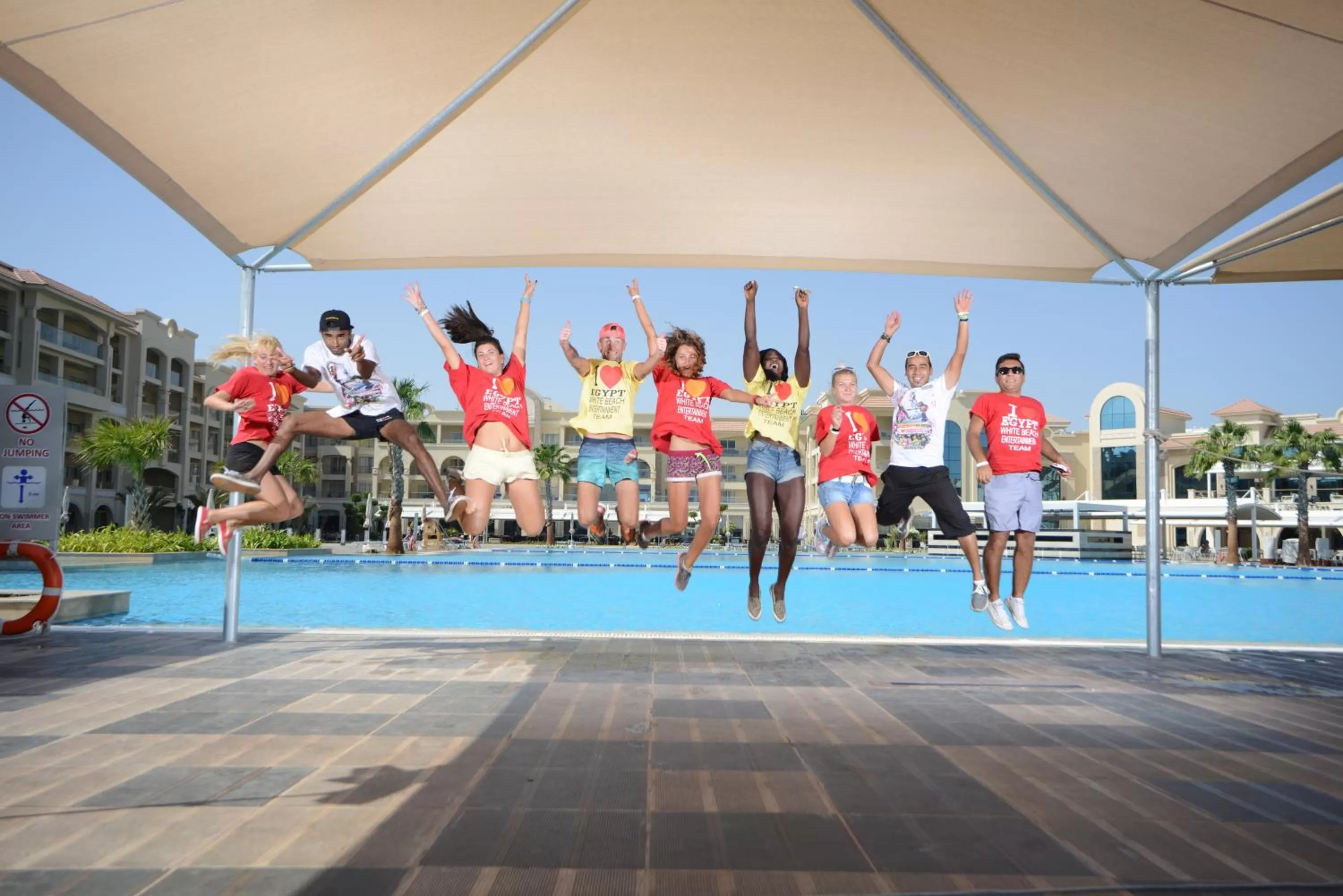Swimming pool in Pickalbatros White Beach Resort - Hurghada
