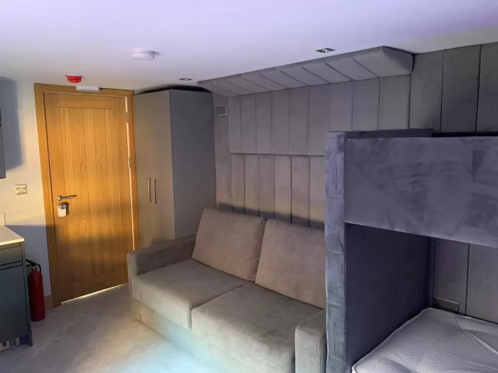 Belvedere Aparthotel - 83 Mount Pleasant