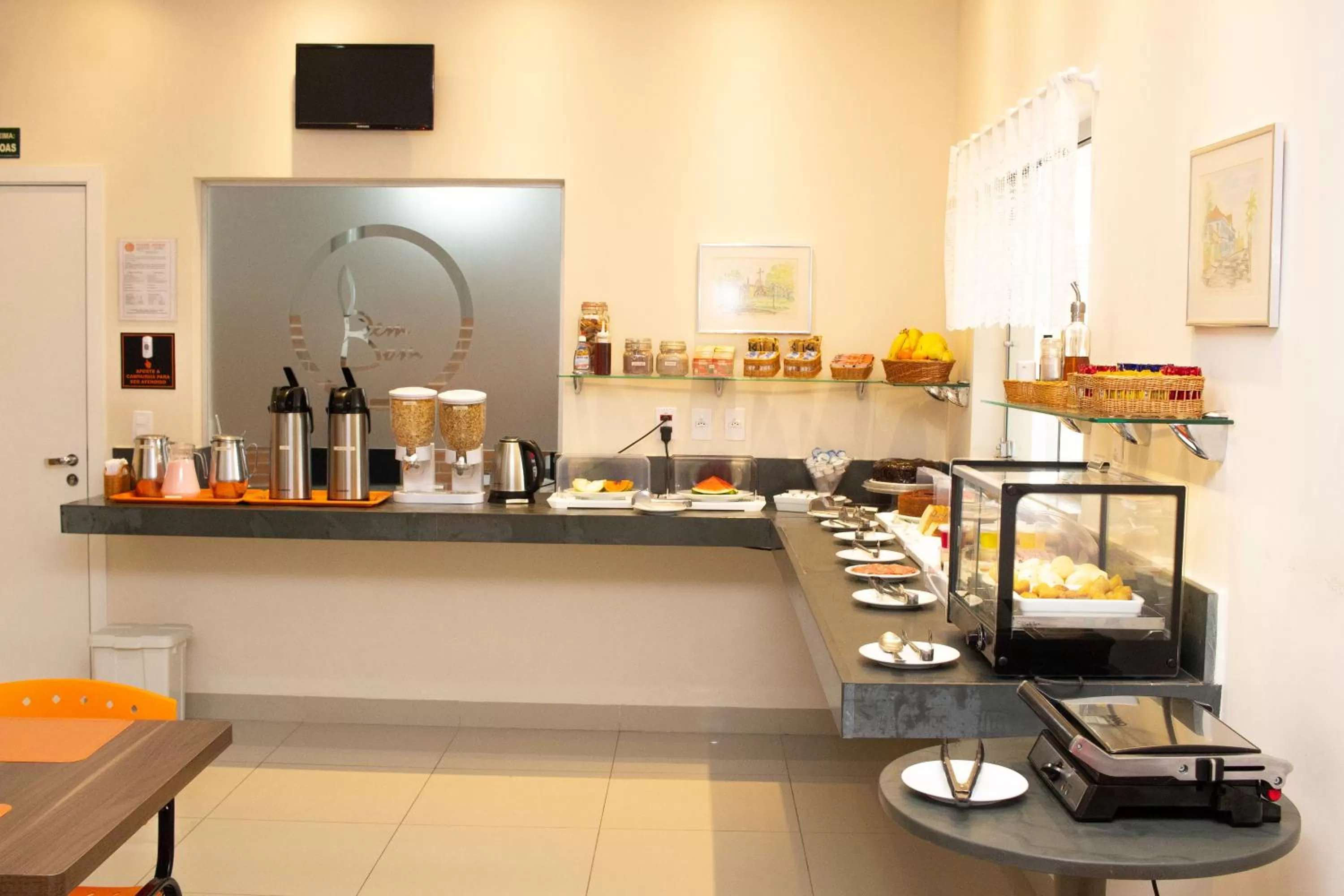 Restaurant/Places to Eat in Pousada Bem Bom - Itu