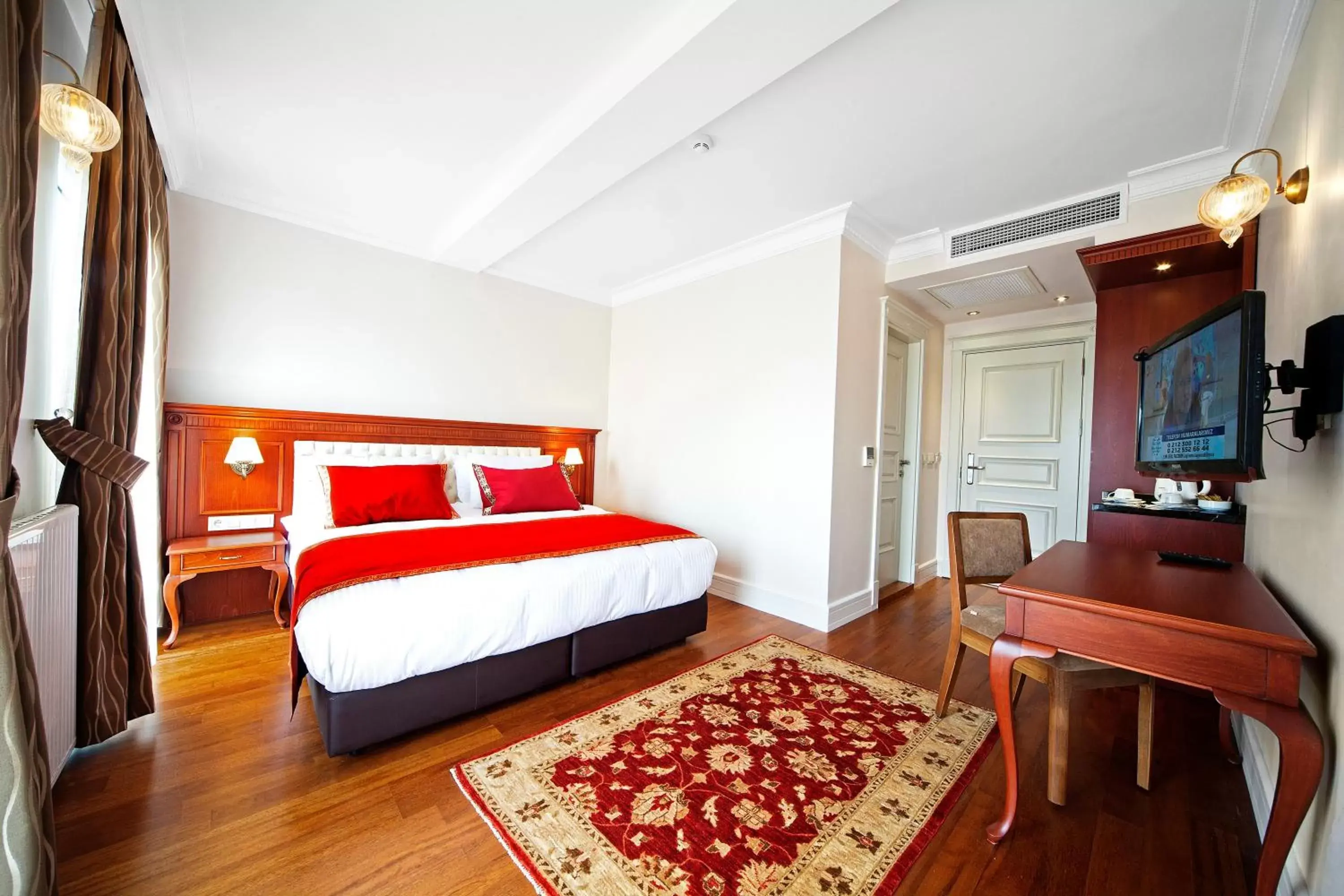 Superior Double or Twin Room with Sea View in Aren Suites Superior Double or Twin Room with Sea View in Aren Suites
