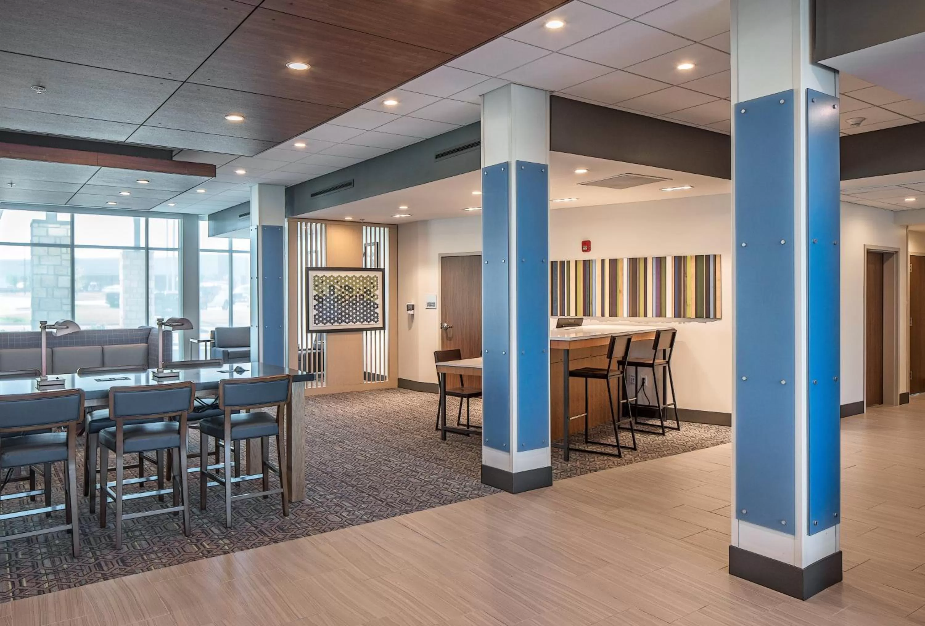 Property building in Holiday Inn Express & Suites - West Omaha - Elkhorn by IHG