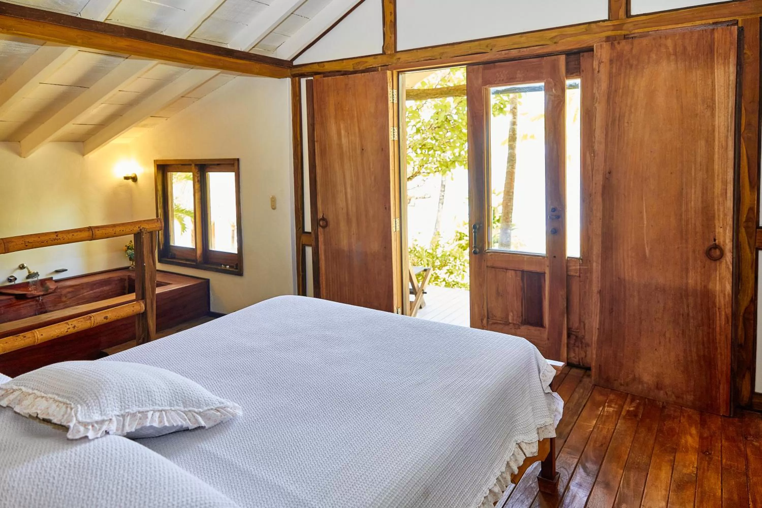 View (from property/room), Bed in Hotel Posada Los Destiladeros