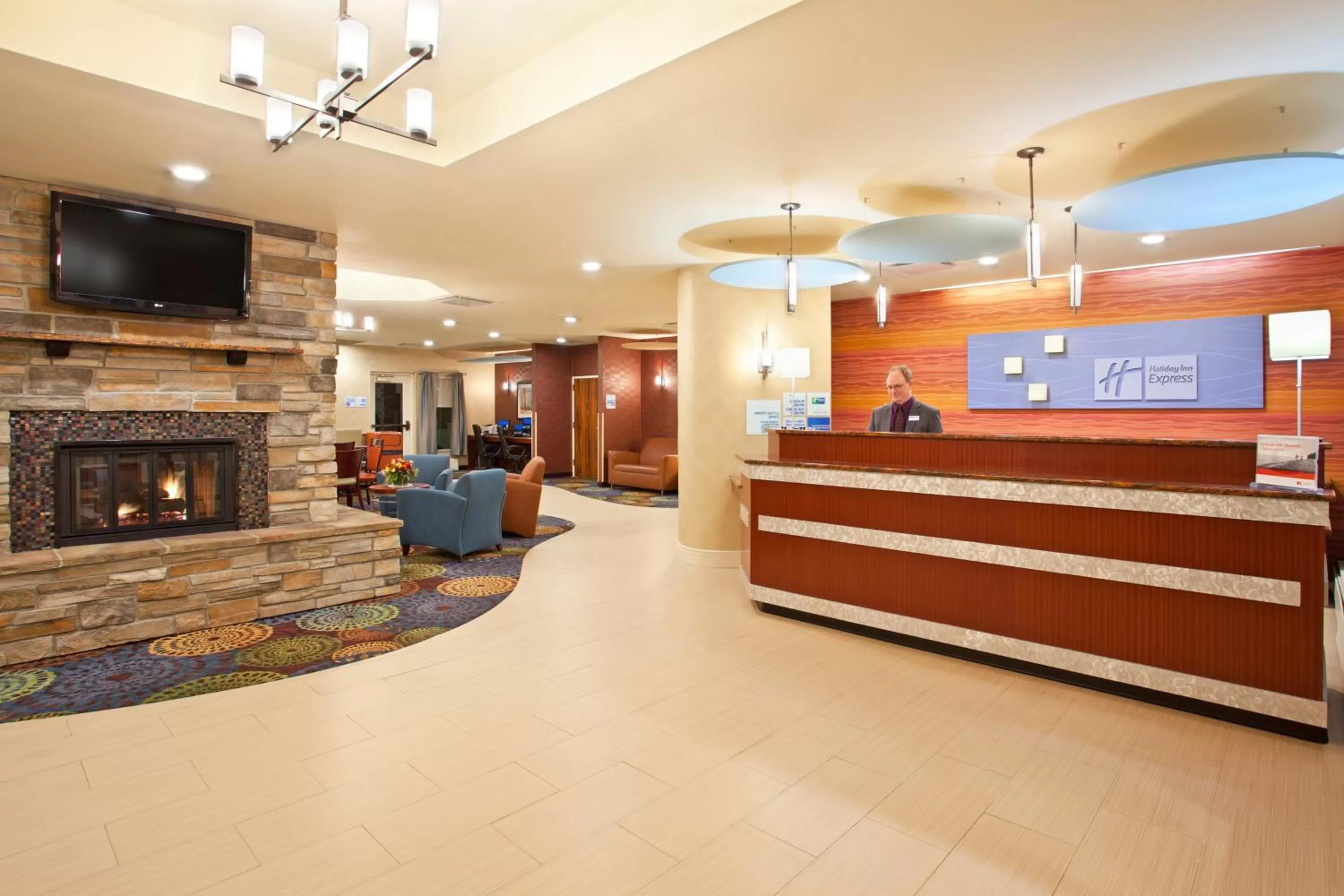 Property building in Holiday Inn Express Hotel & Suites Pittsburgh Airport by IHG