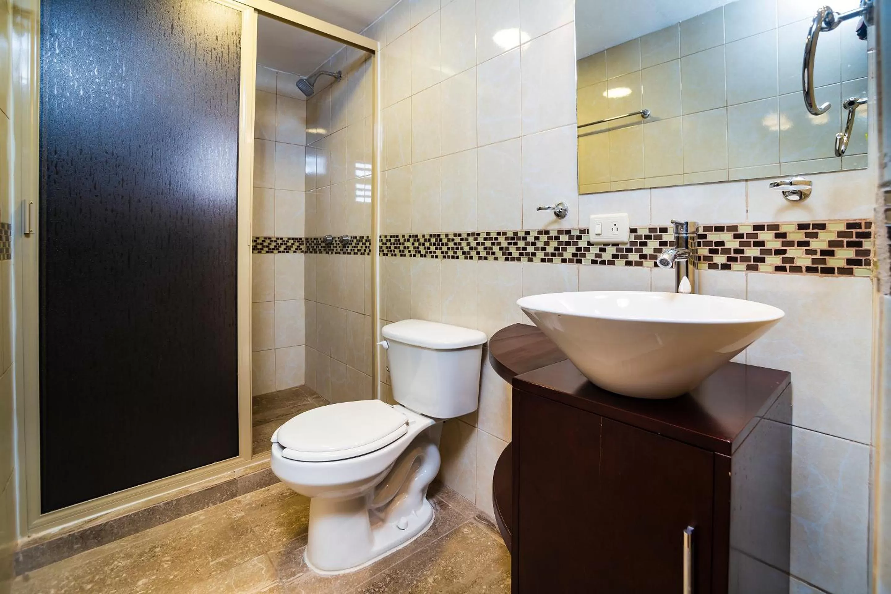 Toilet in San José Suites Boutique