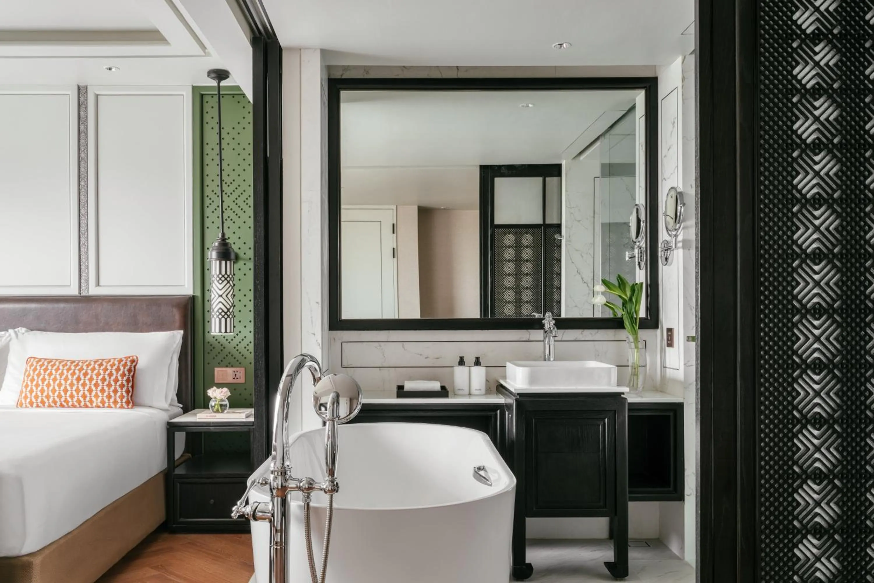 Bathroom, Bed in InterContinental Chiang Mai The Mae Ping by IHG