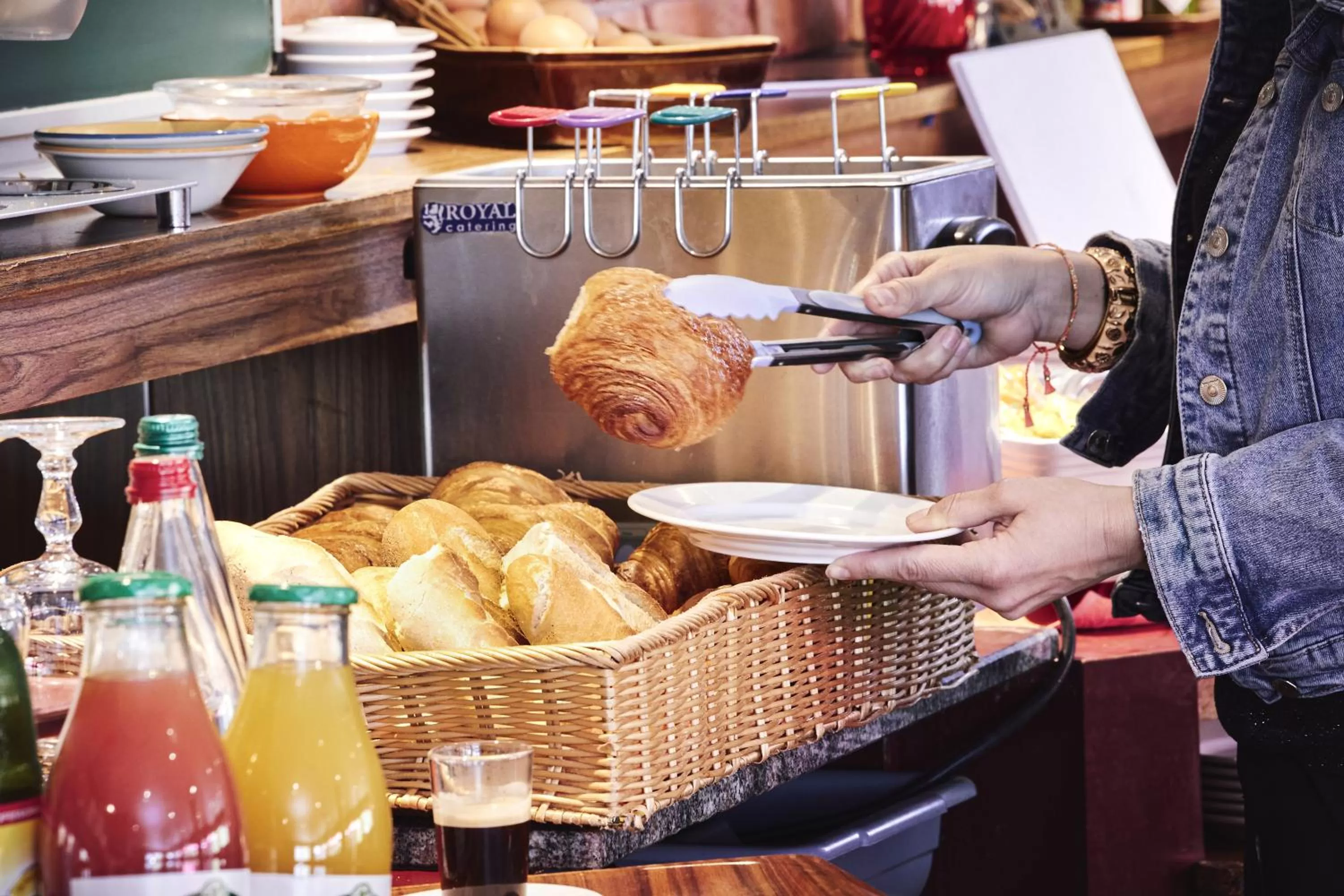 Restaurant/places to eat in Logis Bagatelle - 51530 Dizy