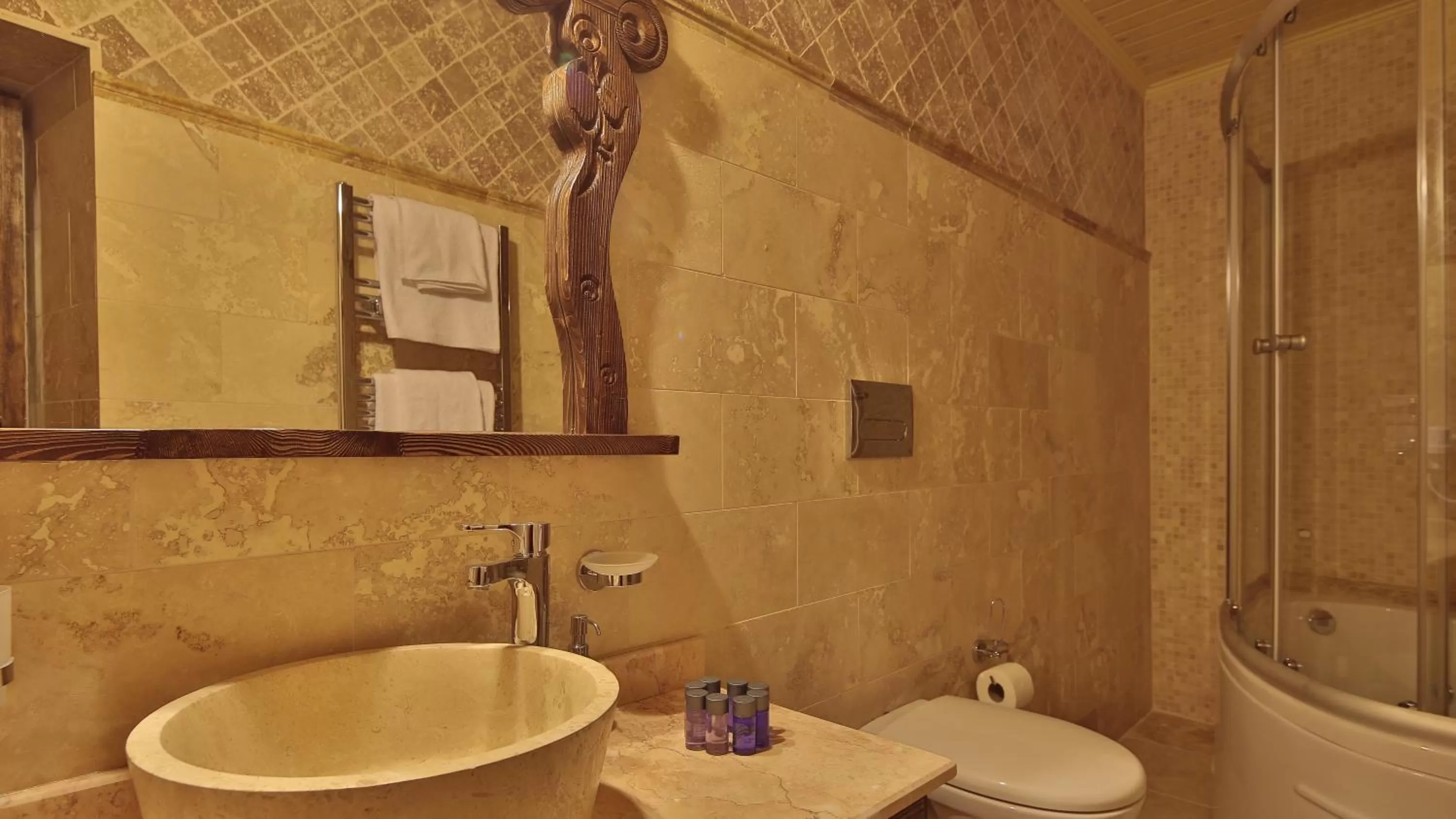 Toilet in Cappadocia Cave Land Hotel