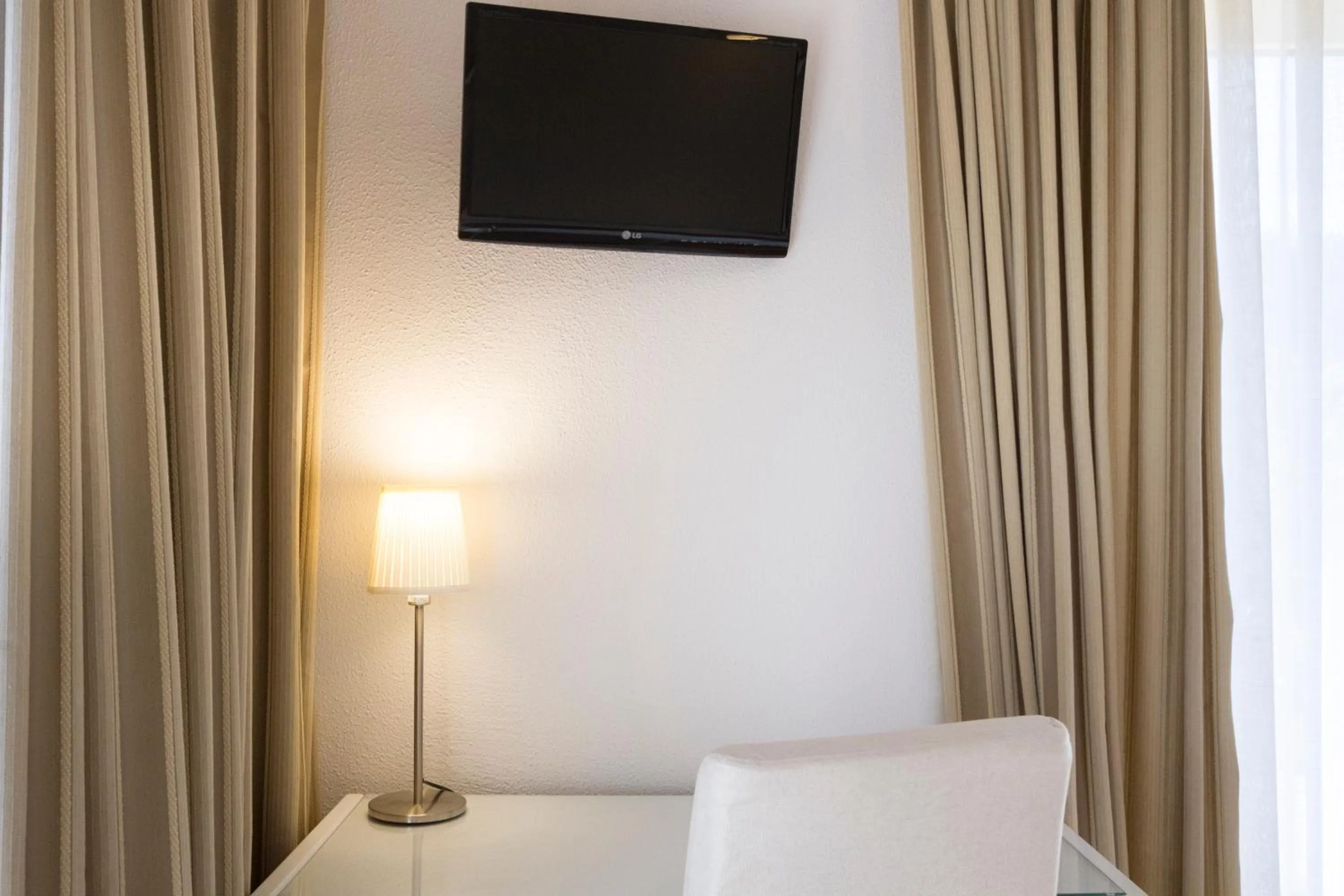 Decorative detail, Bed in Hotel Don Pepe