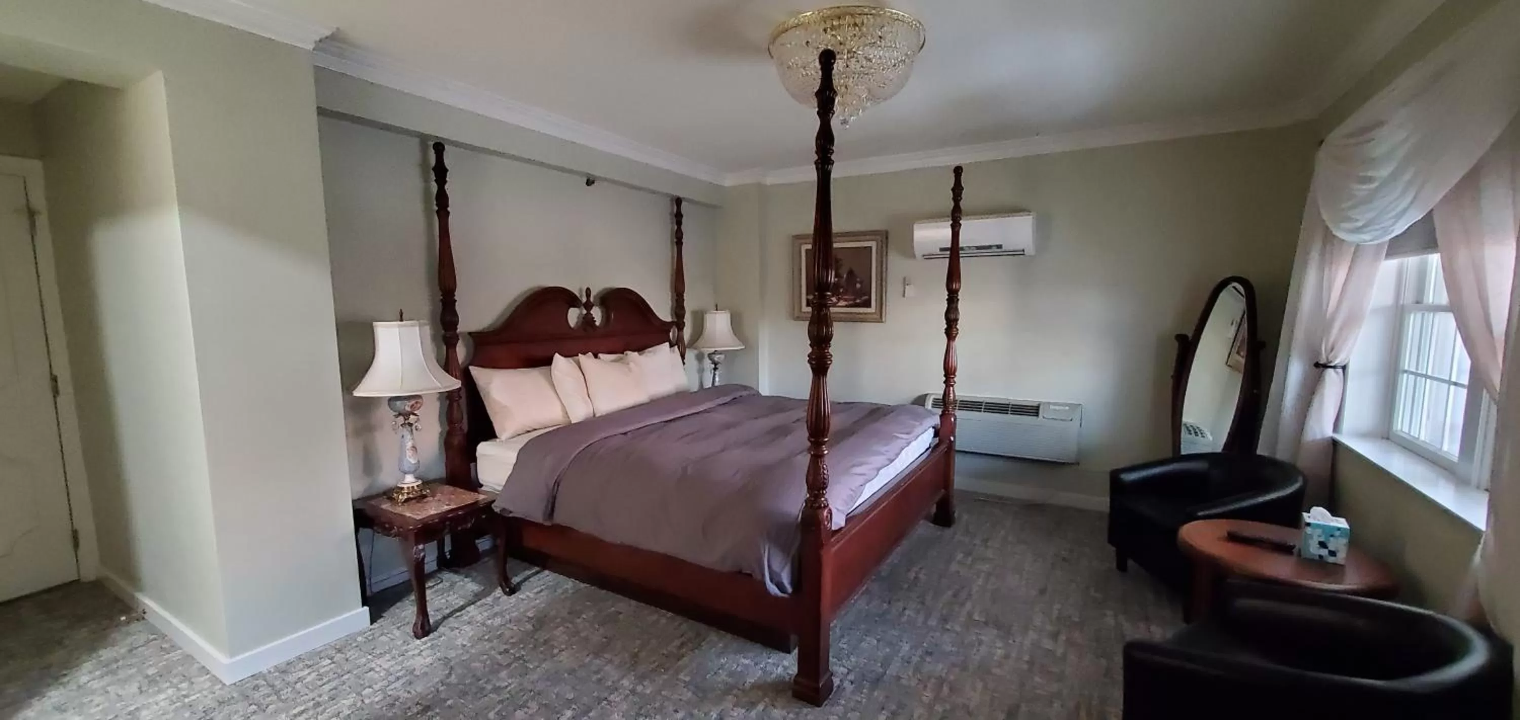 Bedroom, Bed in Lowell Inn