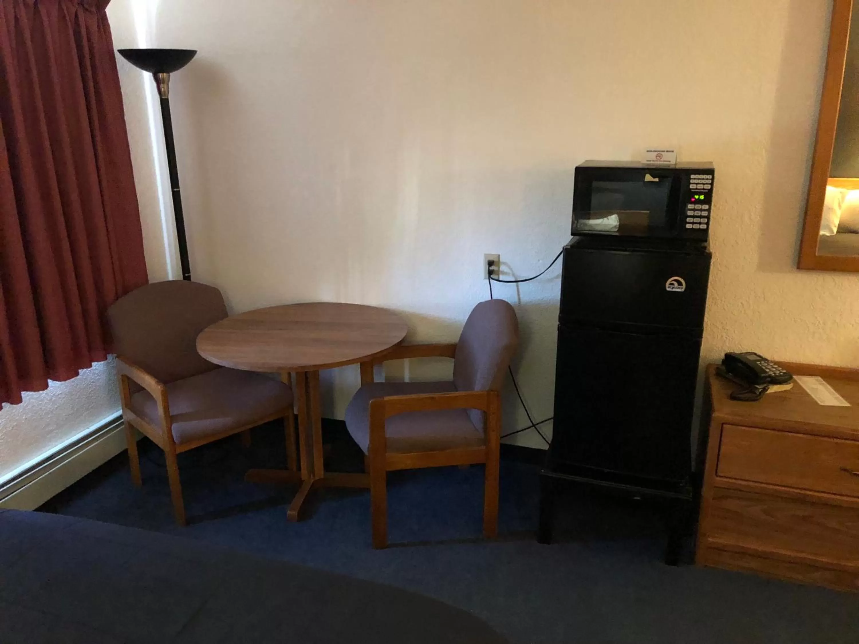 Dining area in AmericInn Motel - Monticello