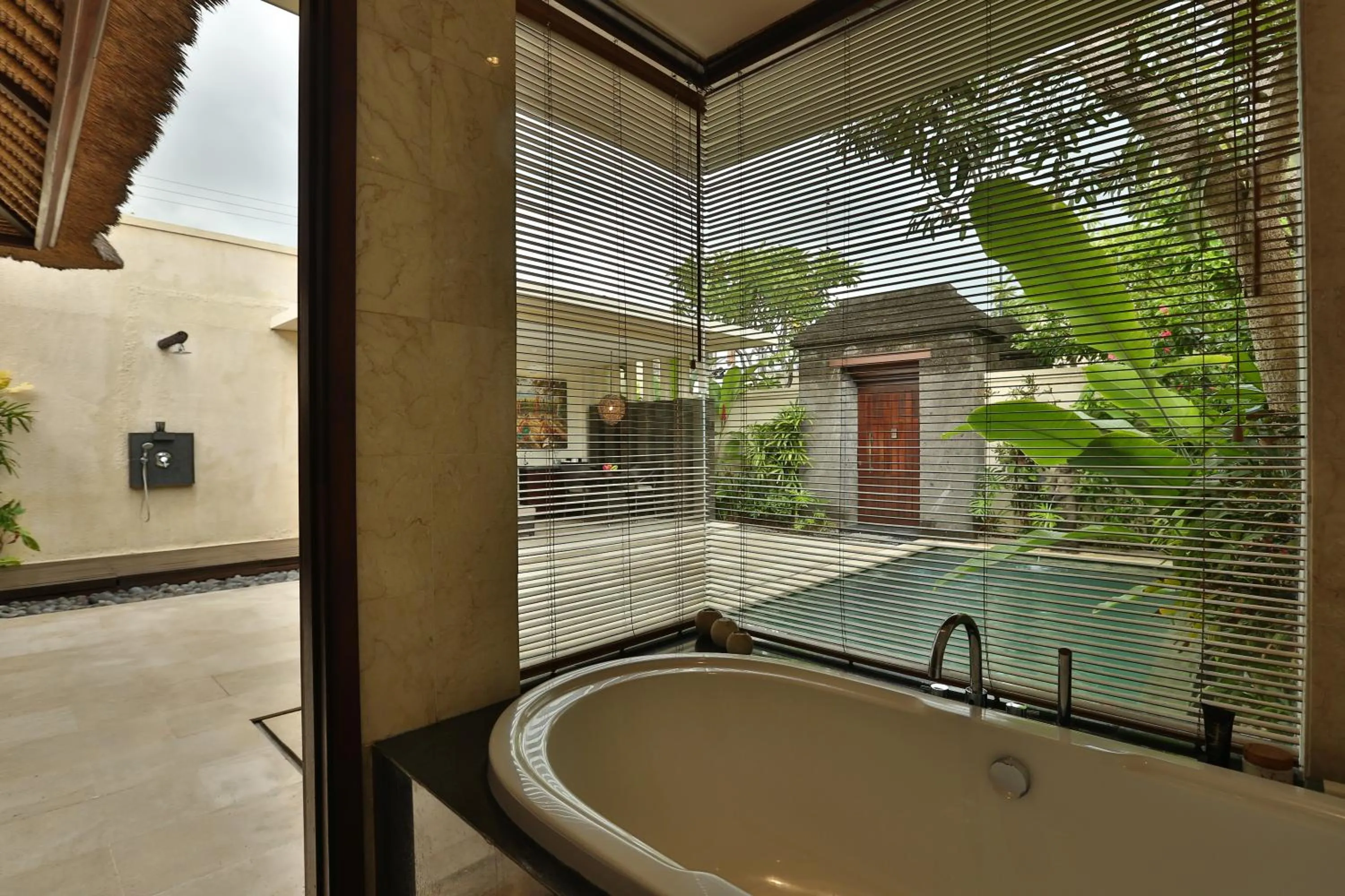 Bathroom in Mahagiri Villas Sanur