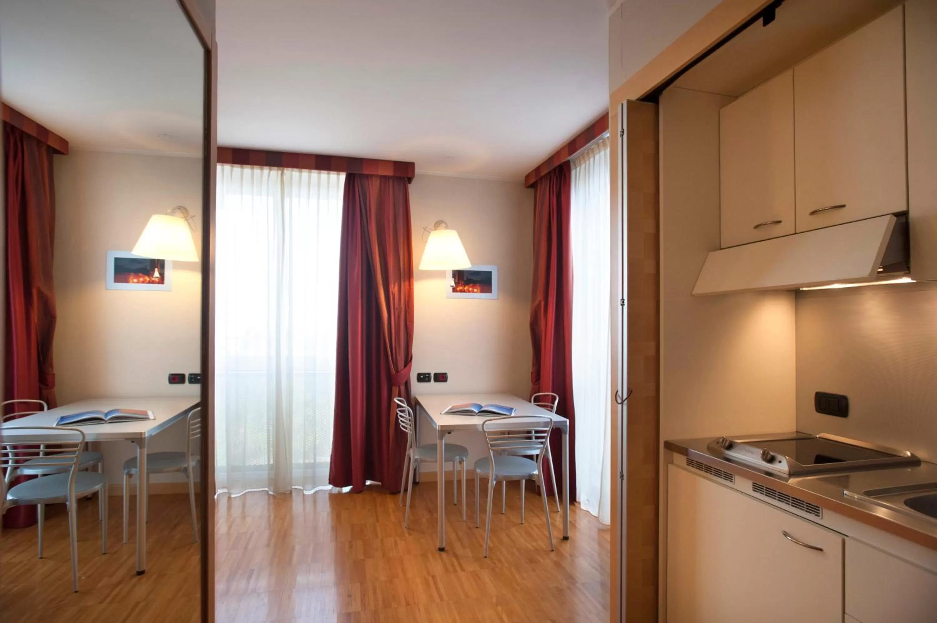 Photo of the whole room in AlbaResidence Masera26