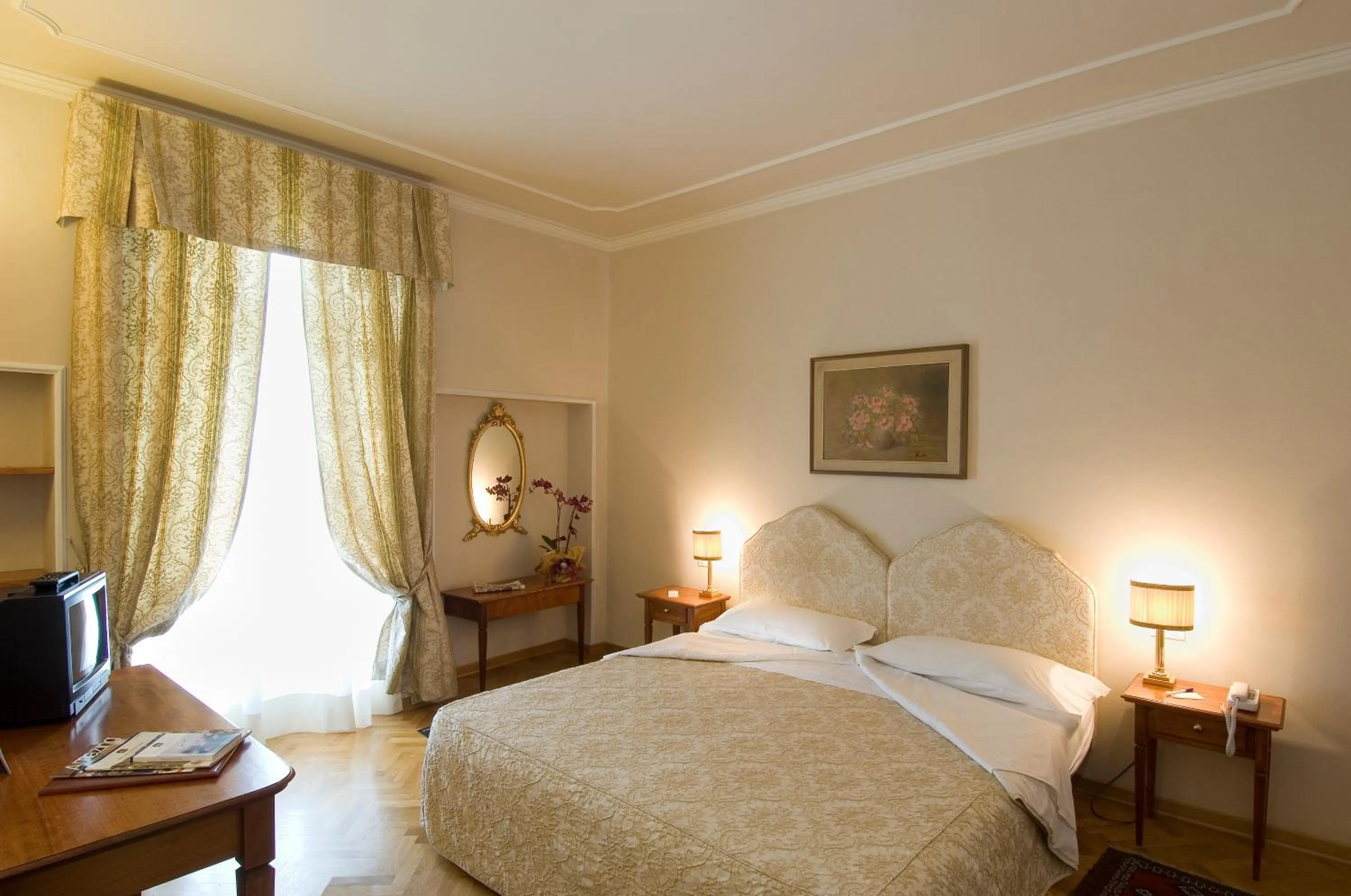 Bed in HG Hotel Cappelli