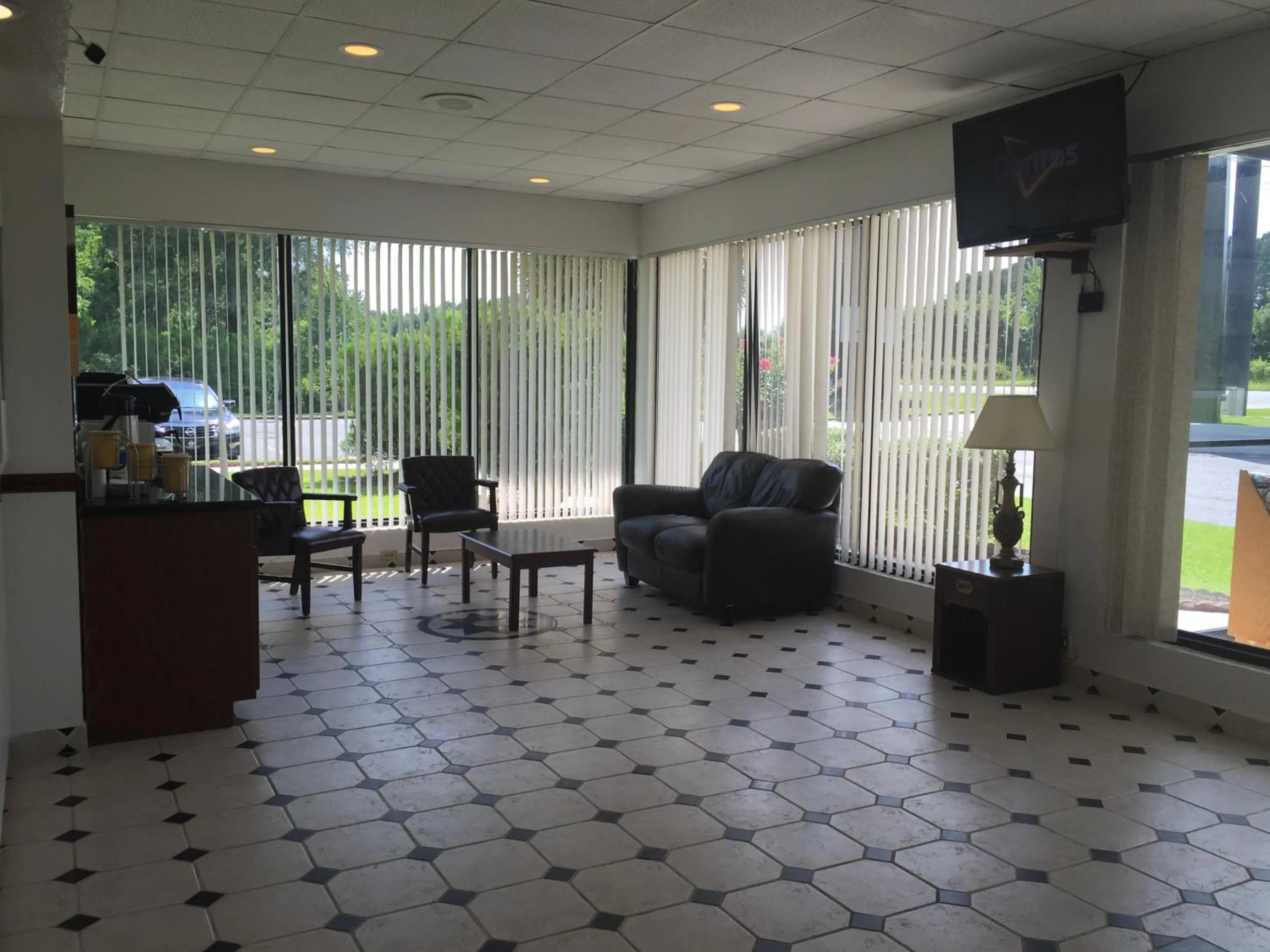 Lobby or reception in Econo Lodge Yemassee