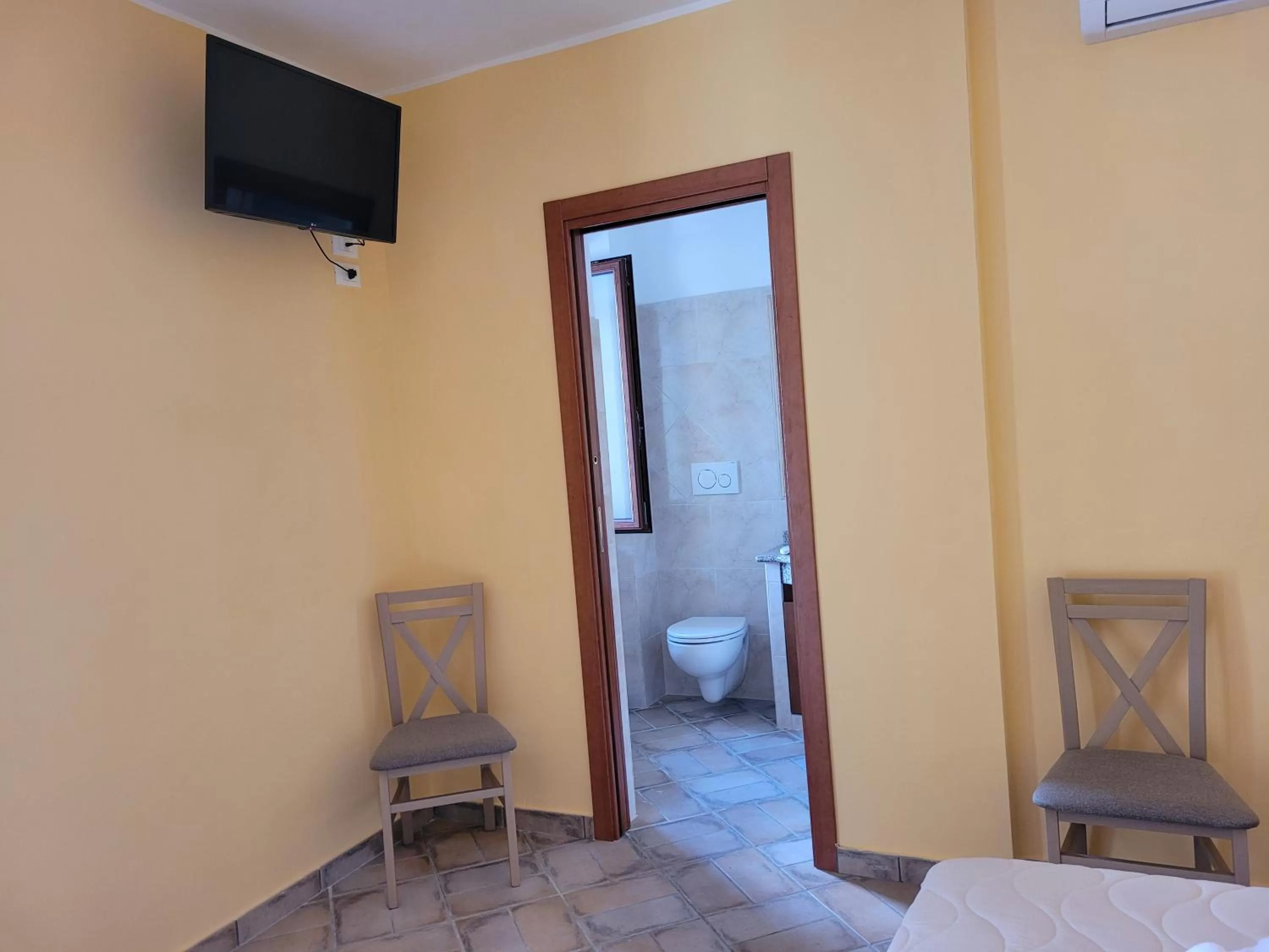 Alloggio turistico Magnifico Alessandro Valle Bernardo 04025 Lenola nei pressi di Fondi LT