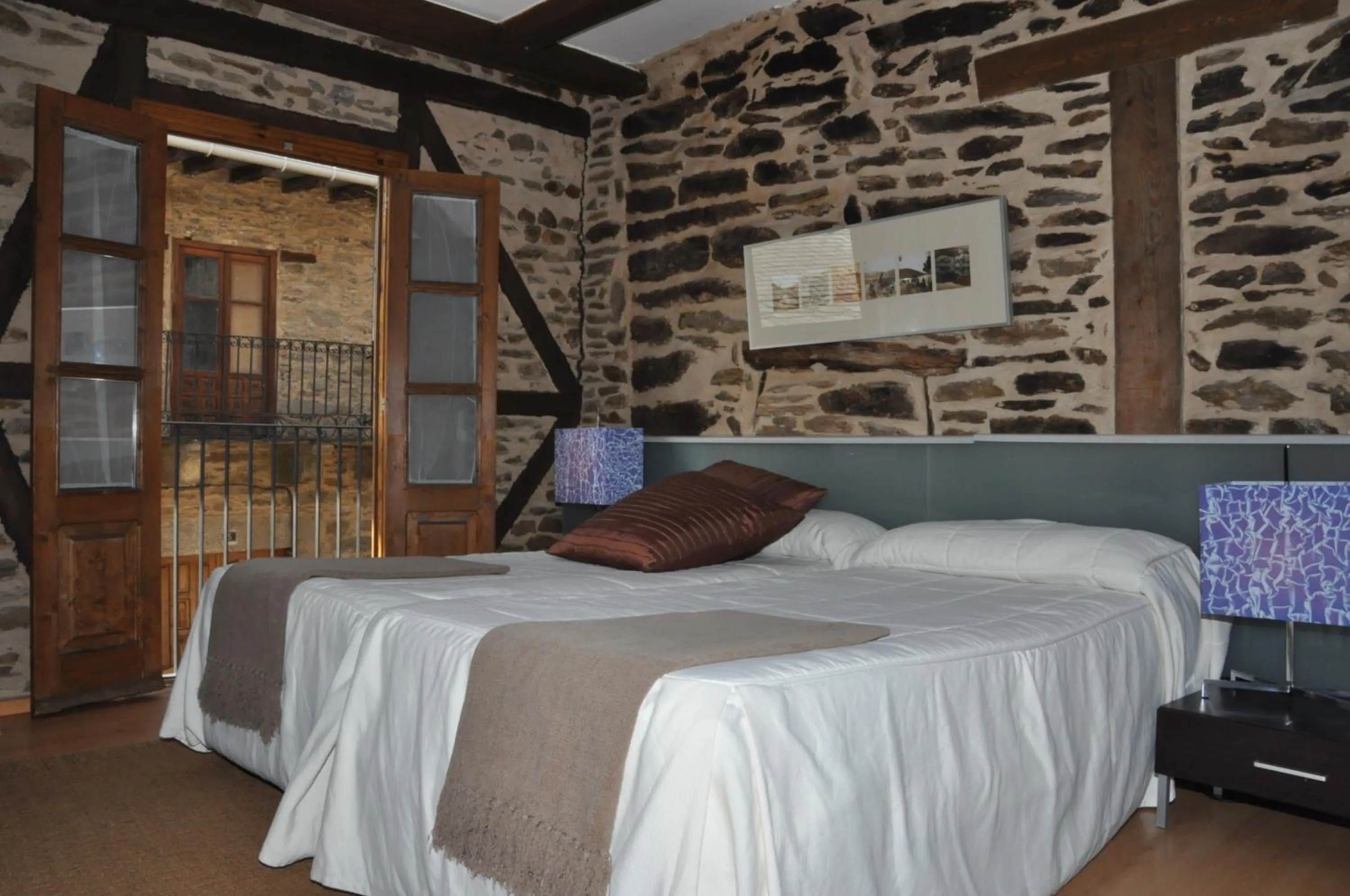 Photo of the whole room, Bed in Posada Real La Carteria