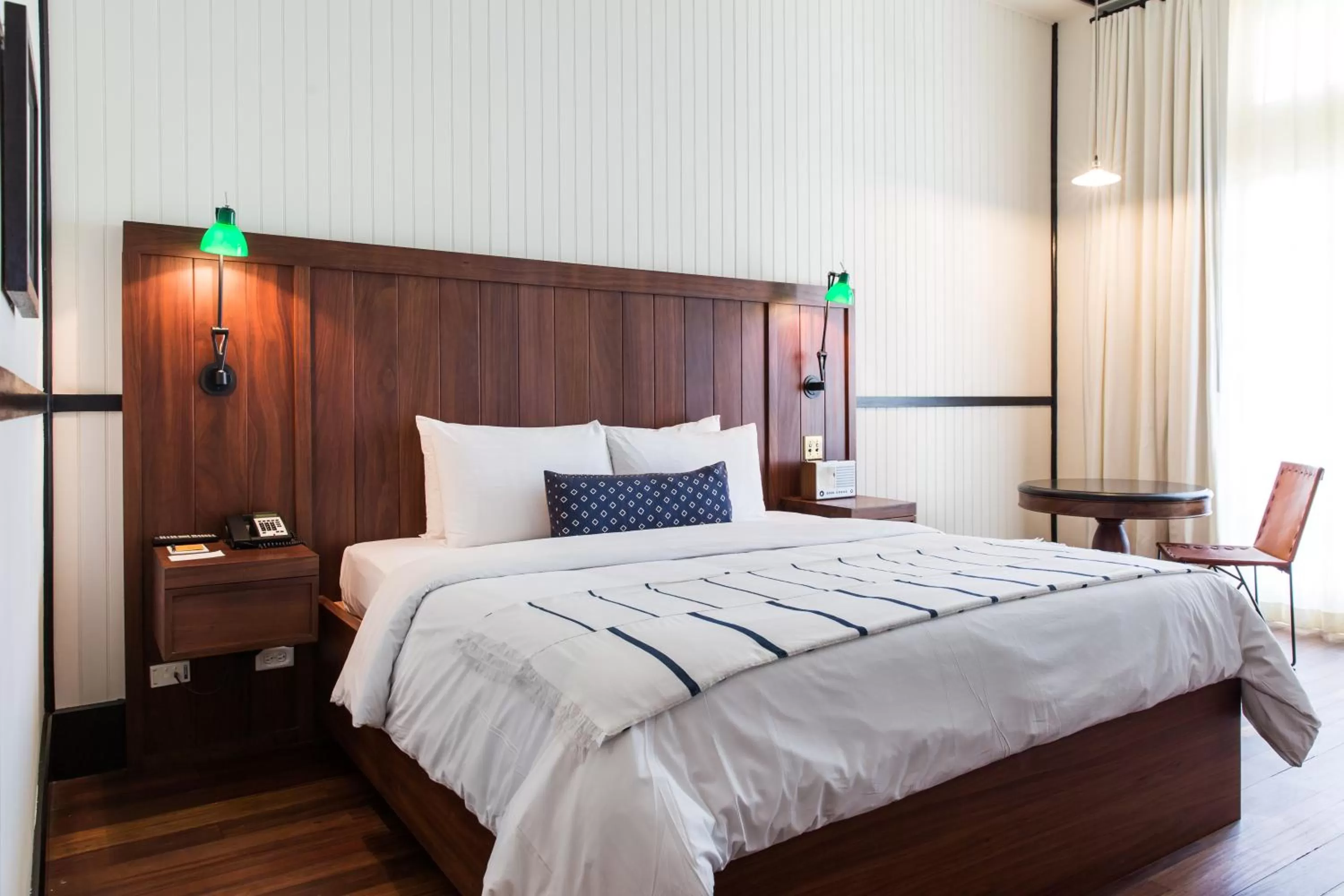 Bed in American Trade Hotel