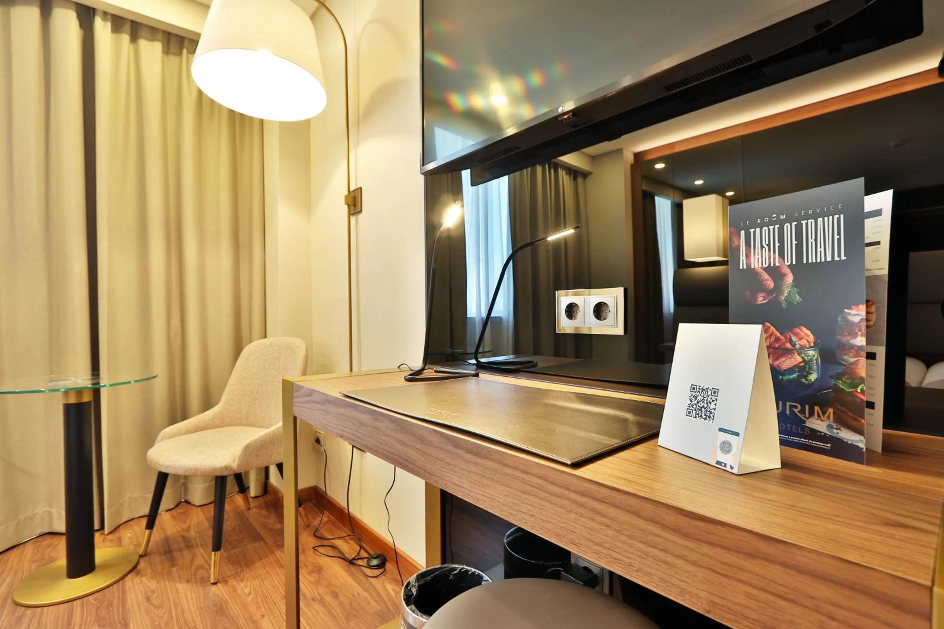 hair dresser in TURIM Ibéria Hotel