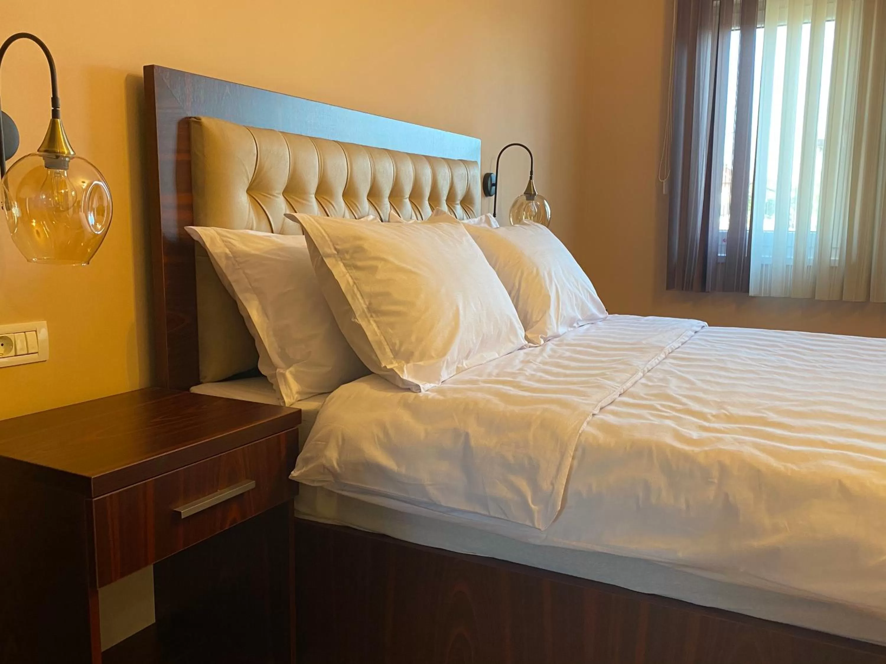 Bed in Hotel Kolonja's