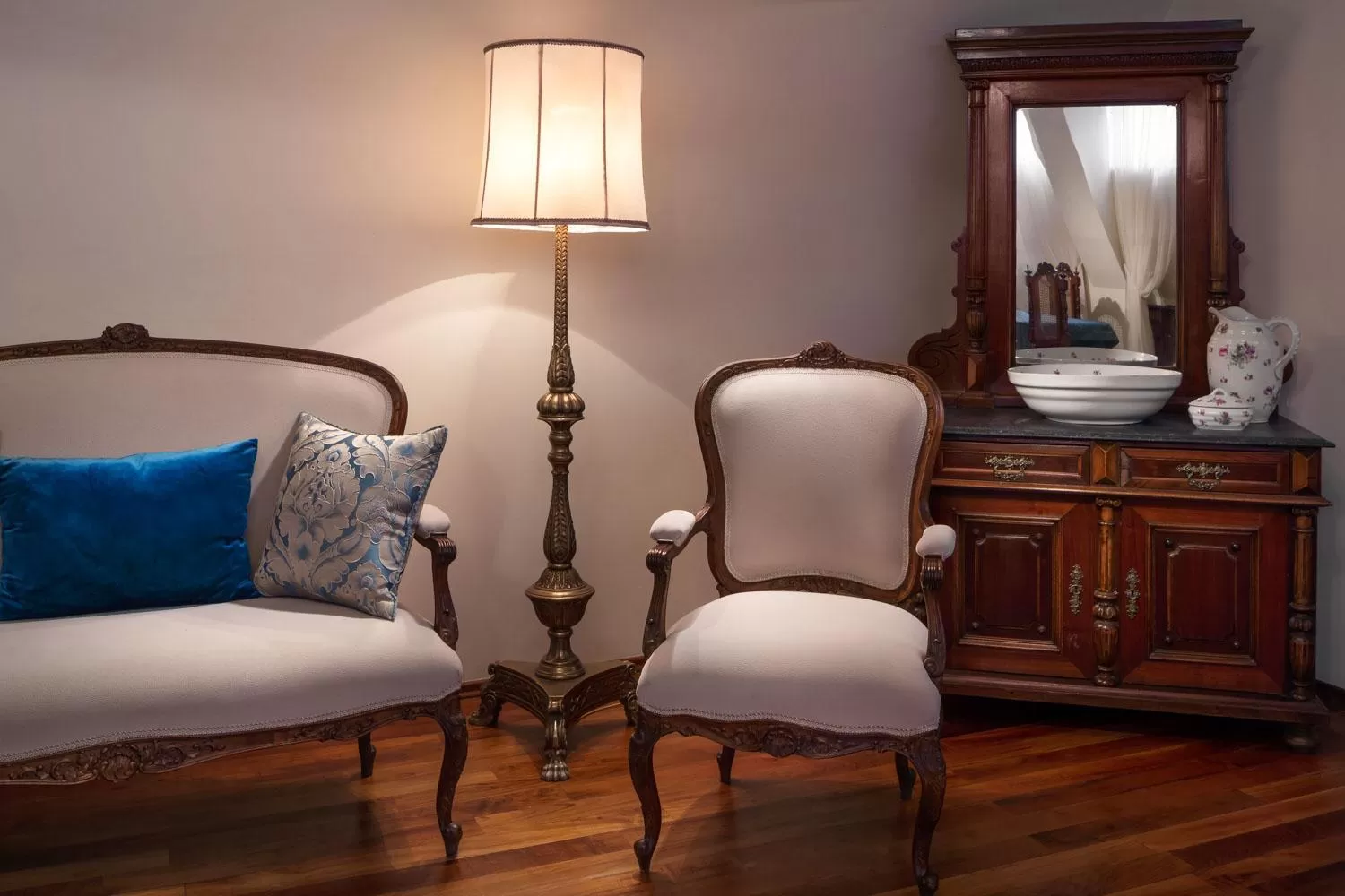 Seating area in Grand Hotel Praha